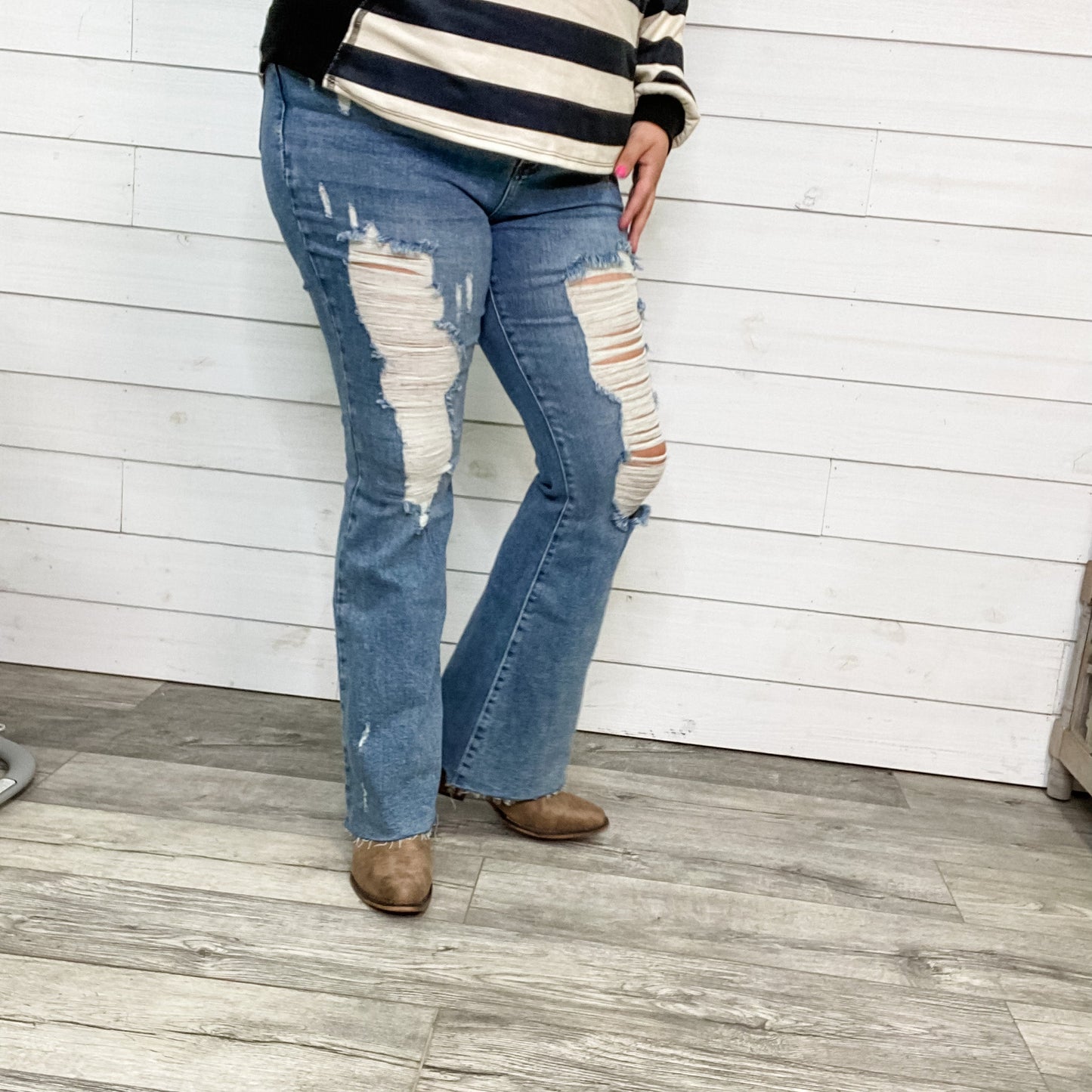 Judy Blue "Kiss My Sass" Flares