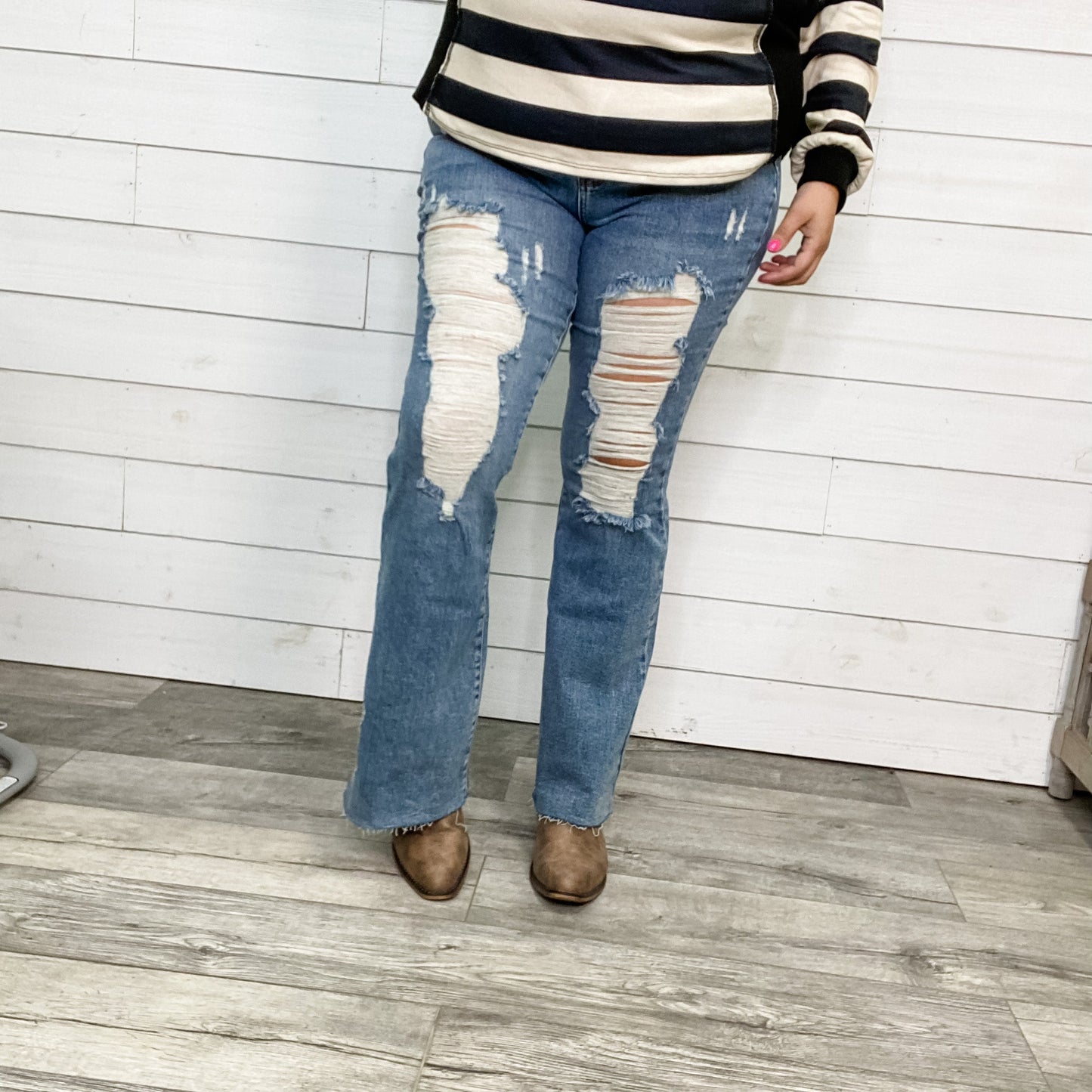 Judy Blue "Kiss My Sass" Flares