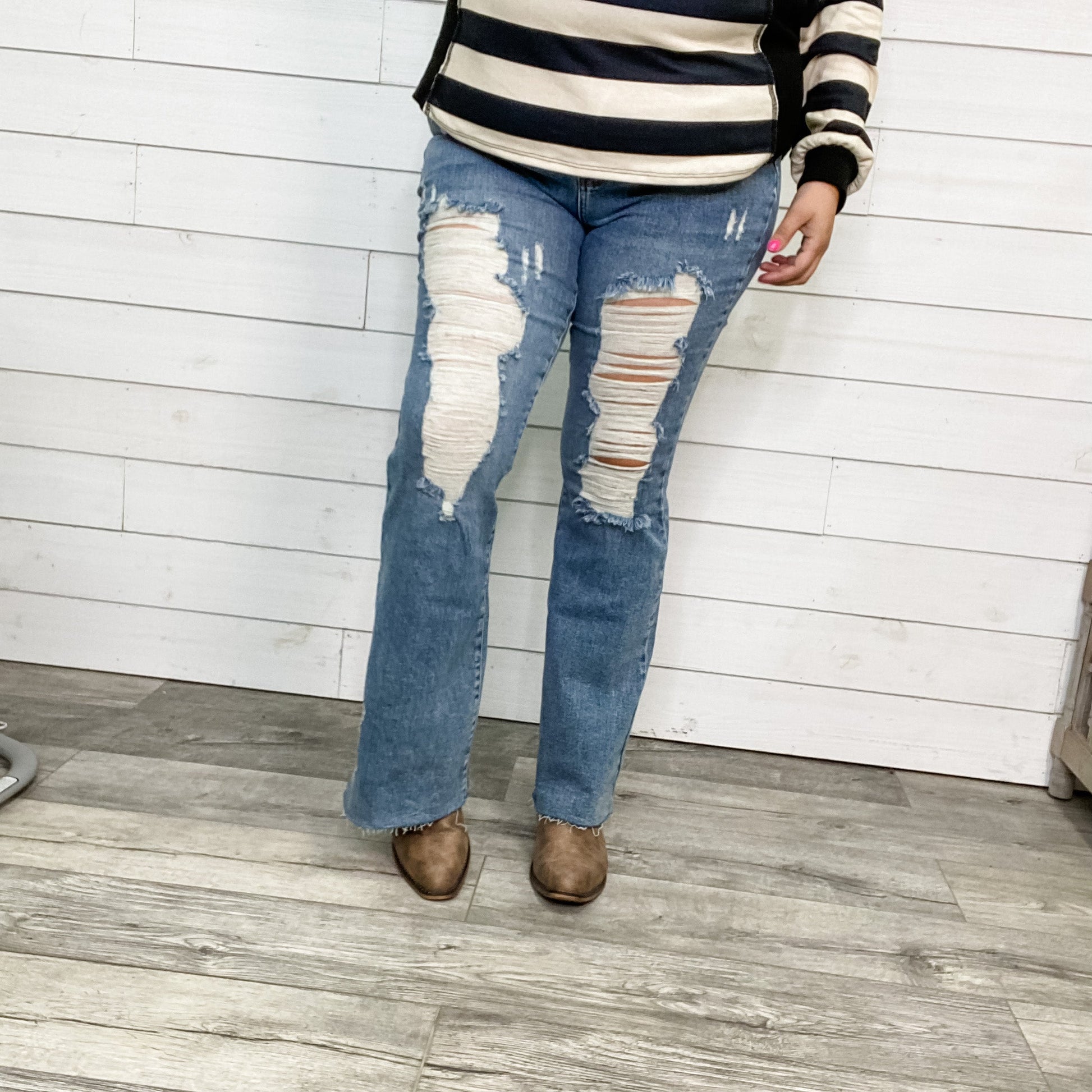 Judy Blue "Kiss My Sass" Flares
