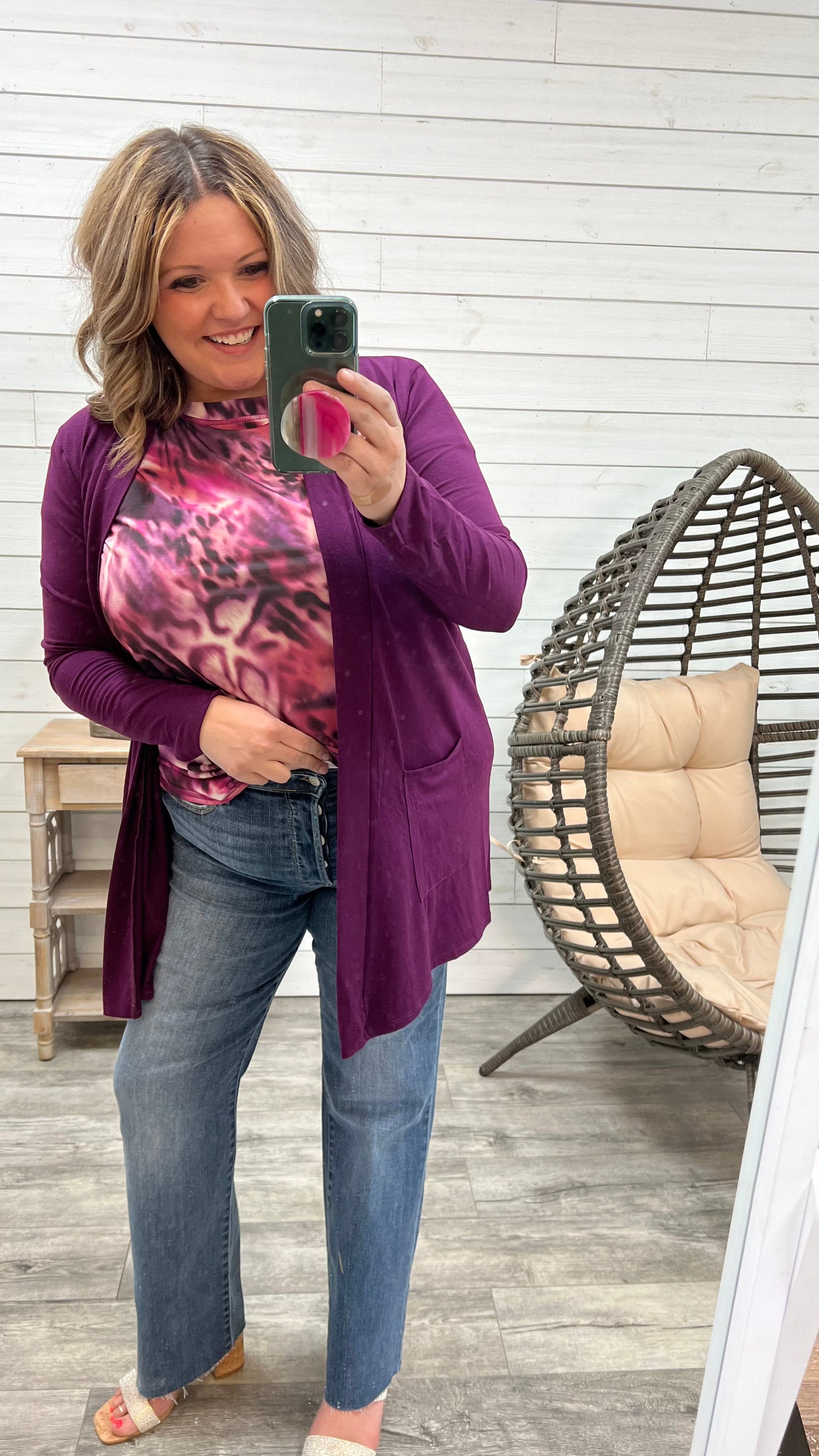 Judy Blue "Magic Hands" Hidden buttonfly Straight Leg Jeans