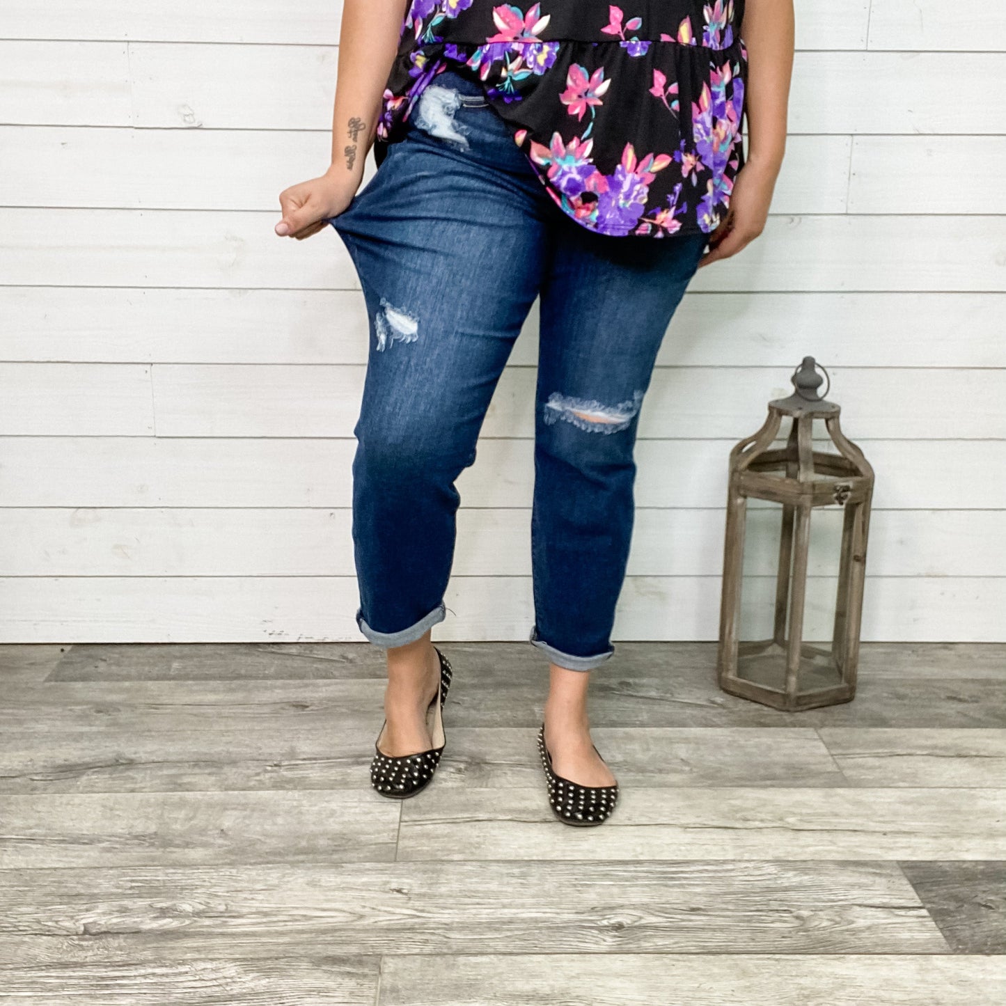 Judy Blue "Main Event" Distressed Boyfriend Jeans