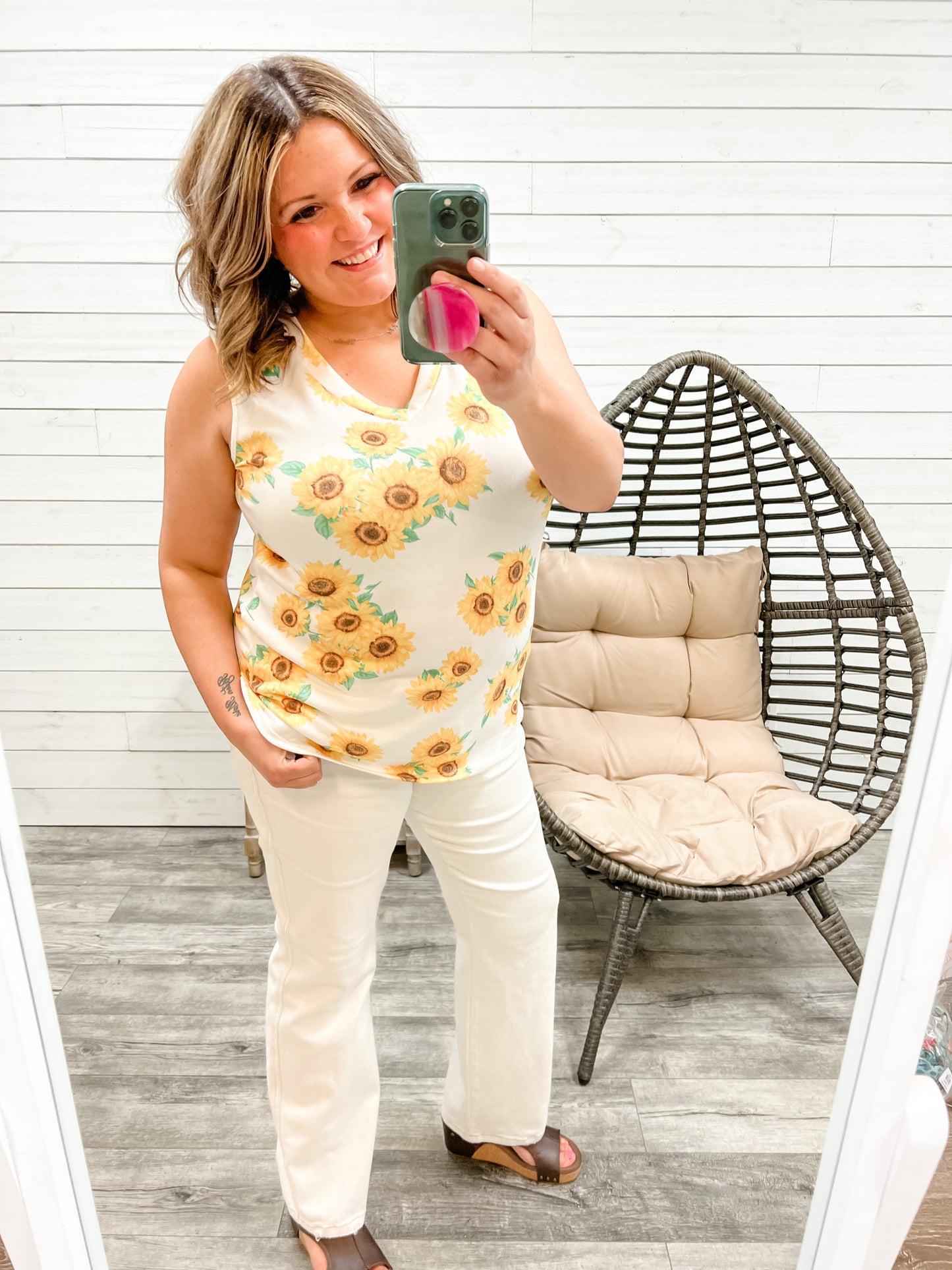 Judy Blue "Milk Mustache" White Straight Leg Jeans