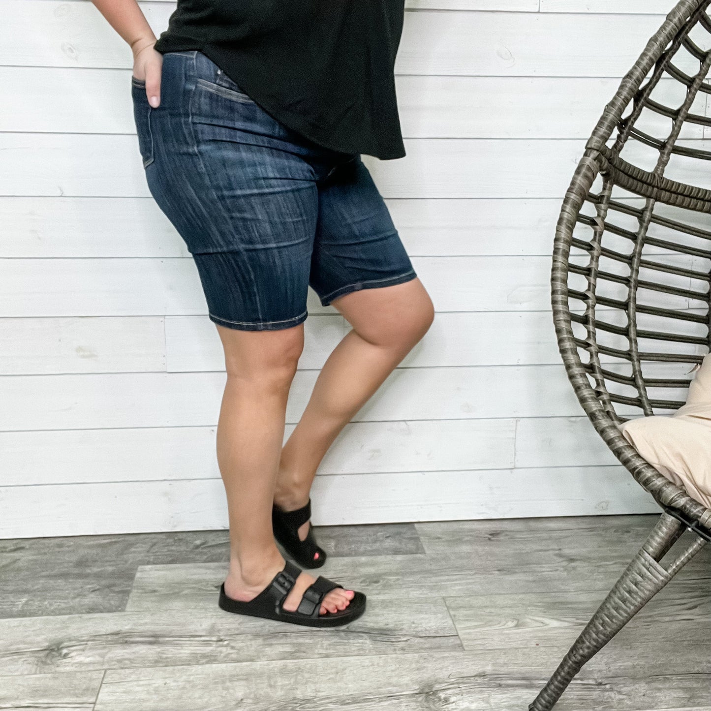 Judy Blue "OMG" Bermuda Jeggings