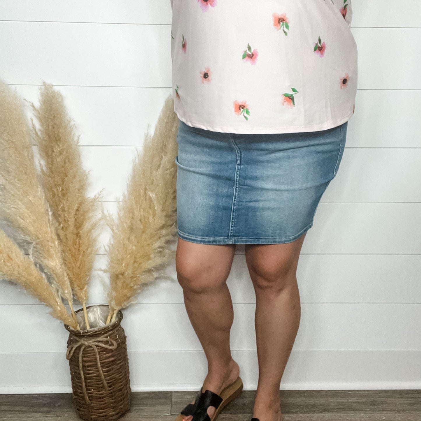 Judy Blue "ooh la la" Tummy Control Skirt