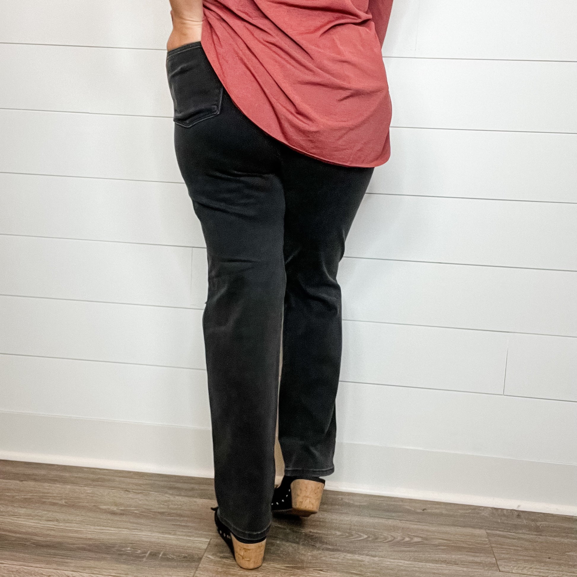 Judy Blue Rigid Magic Black Straight leg Jeans