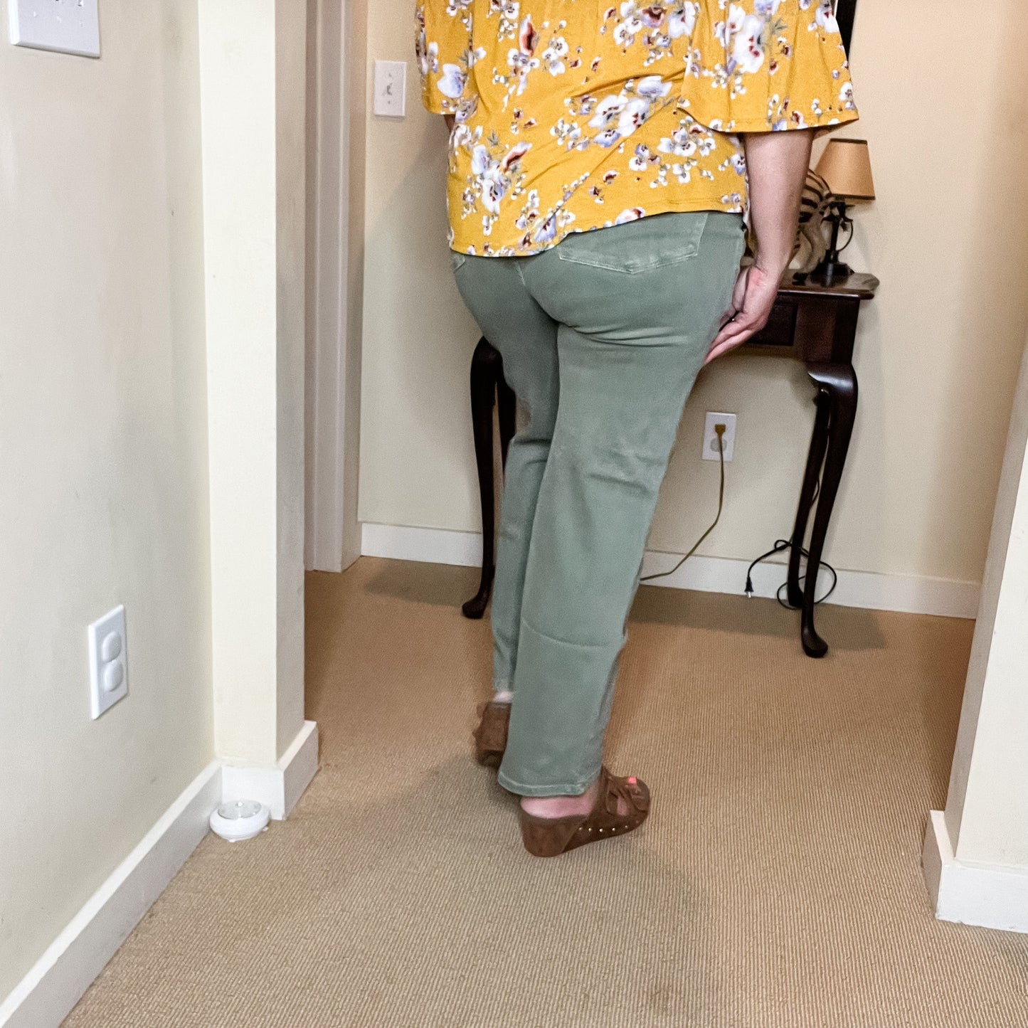 Judy Blue Sage Front Seam Straight Leg Jeans