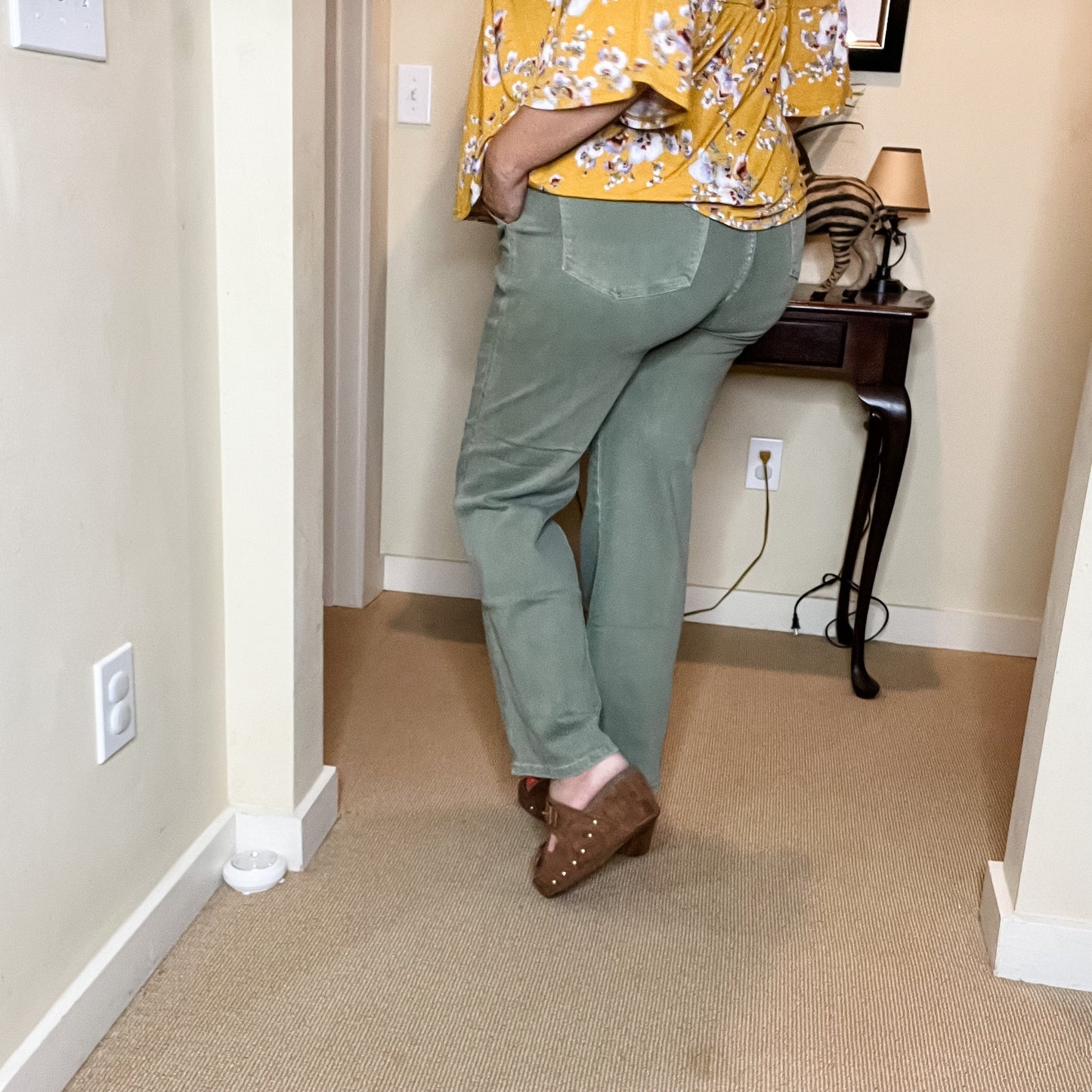 Judy Blue Sage Front Seam Straight Leg Jeans