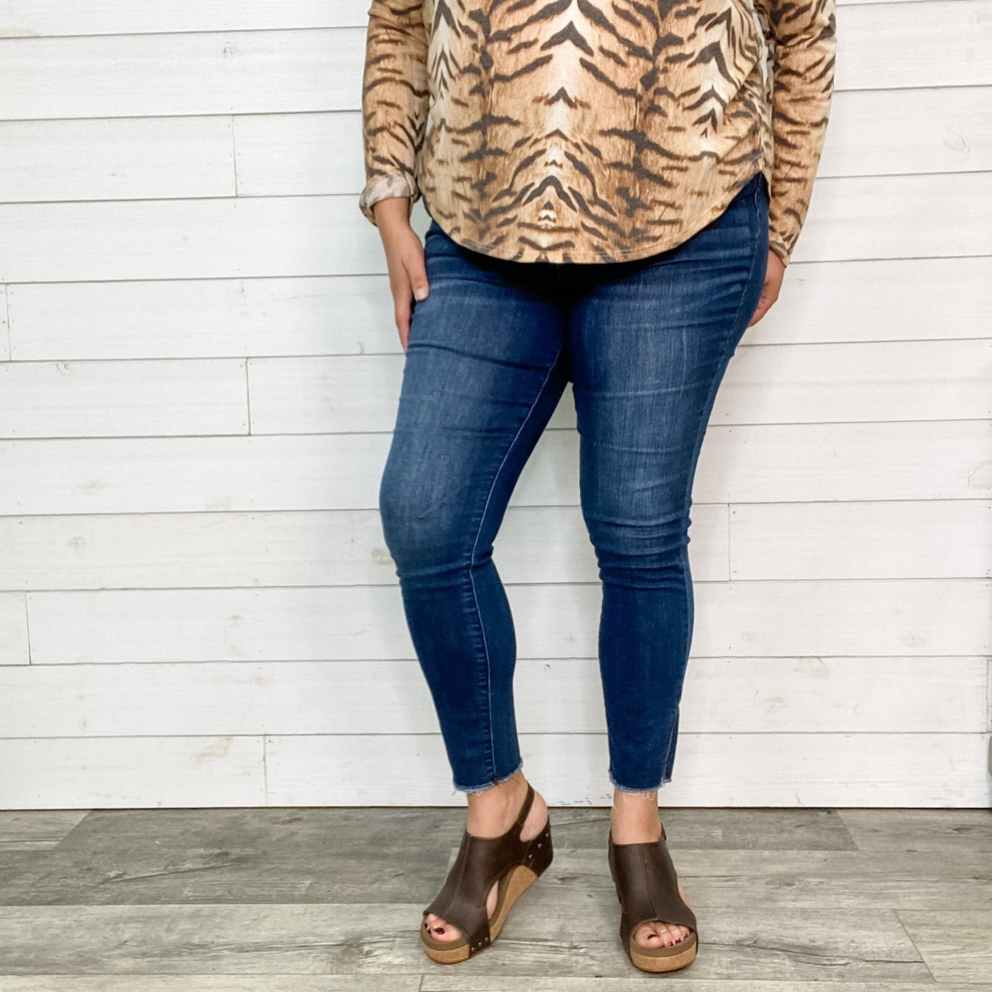 Judy Blue Side Slit Skinny Jeans