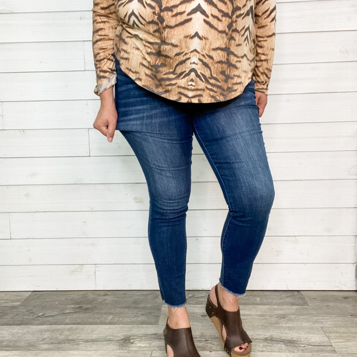 Judy Blue Side Slit Skinny Jeans