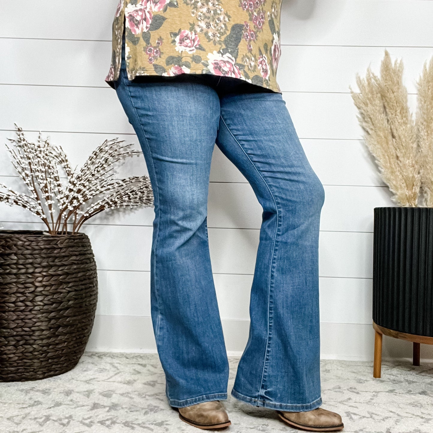 Judy Blue "Slice of Pie" Flares