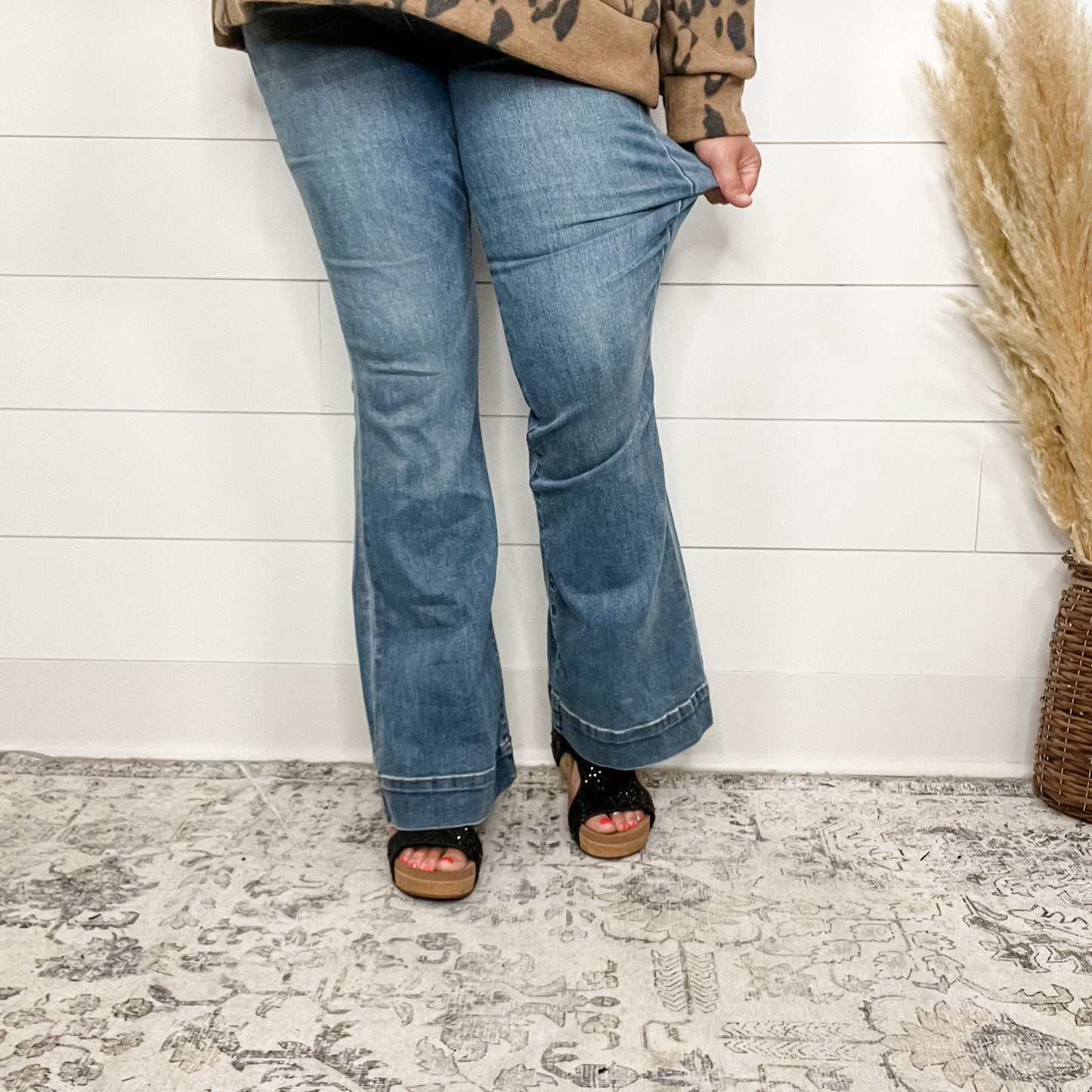 Judy Blue "Spicy Lady" Trouser Flare