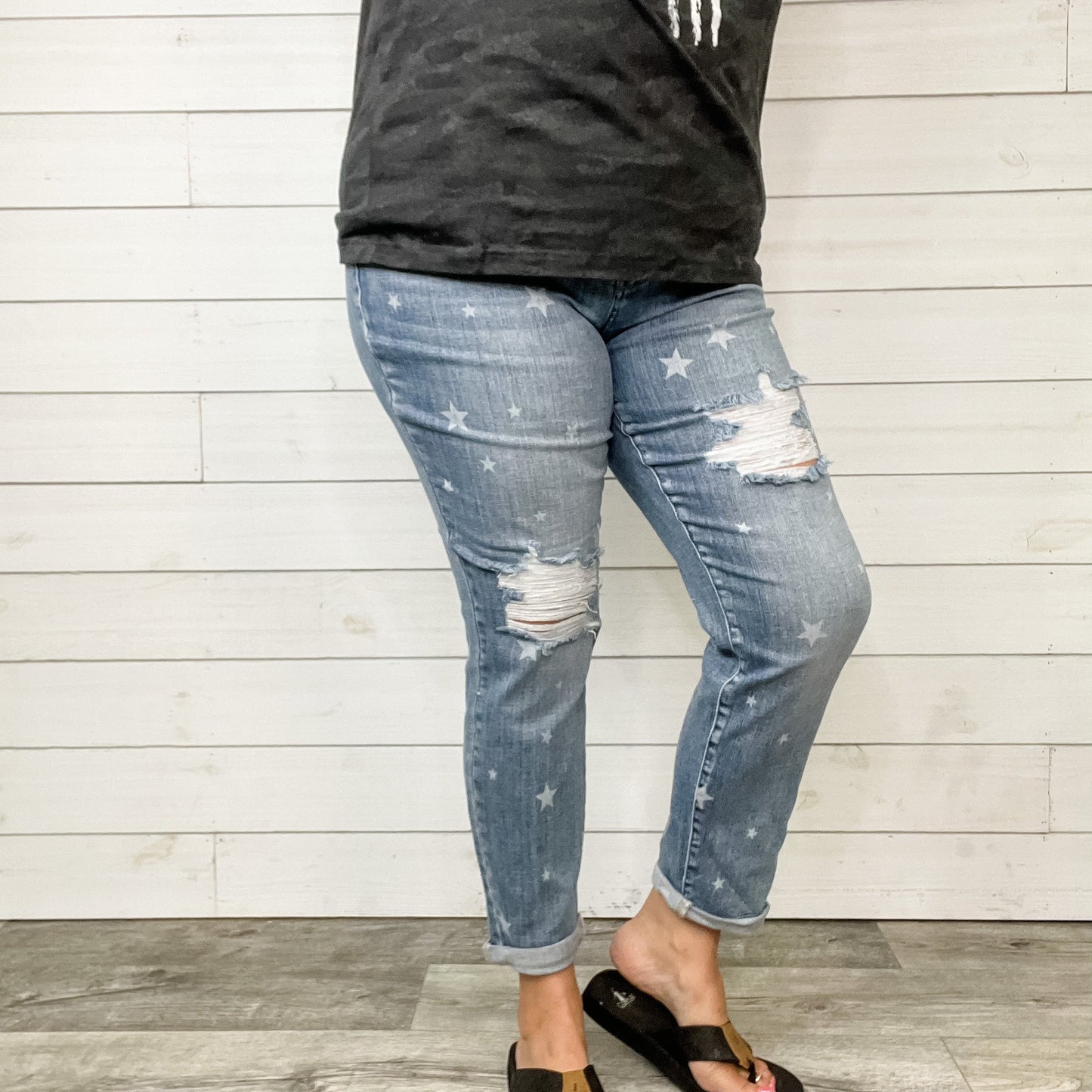 Judy Blue Star Print Boyfriend Jeans