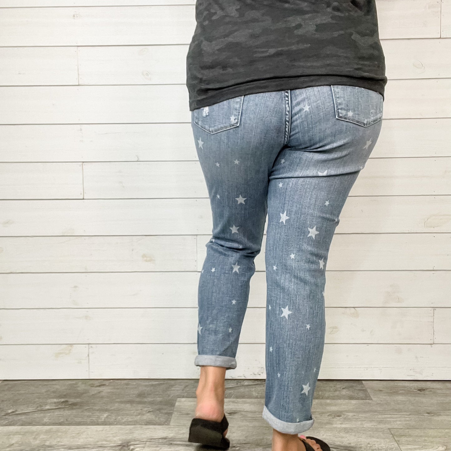 Judy Blue Star Print Boyfriend Jeans