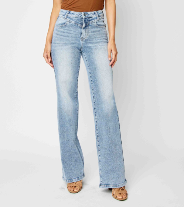 Judy Blue "Stoked" Yoke Front Straight Leg Jeans