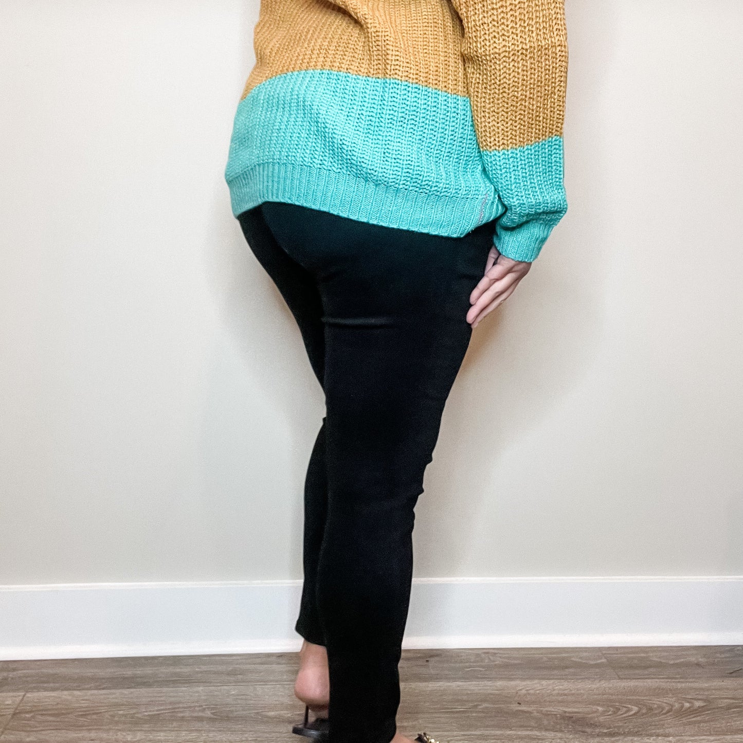 Judy Blue "Sweet Nothings" Tummy Control Black Skinny Jeans