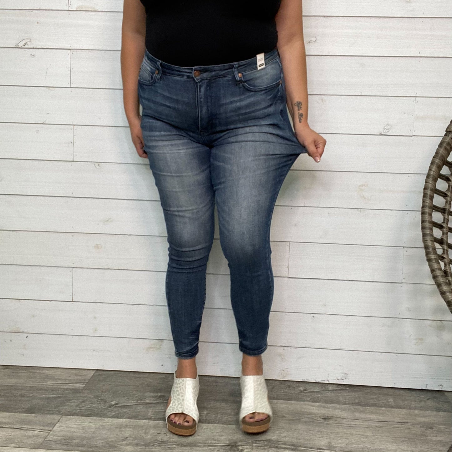 Judy Blue "Taco Time" Tummy Control Jeans
