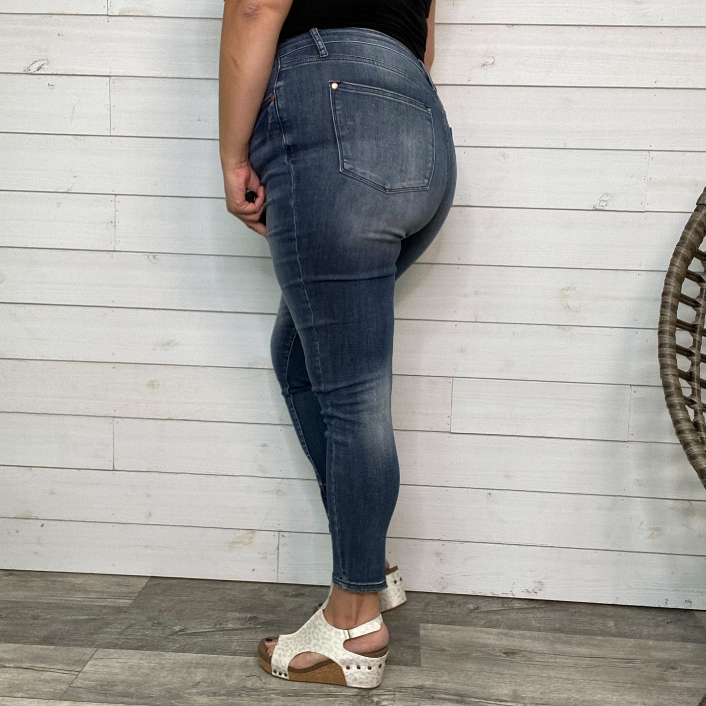 Judy Blue "Taco Time" Tummy Control Jeans