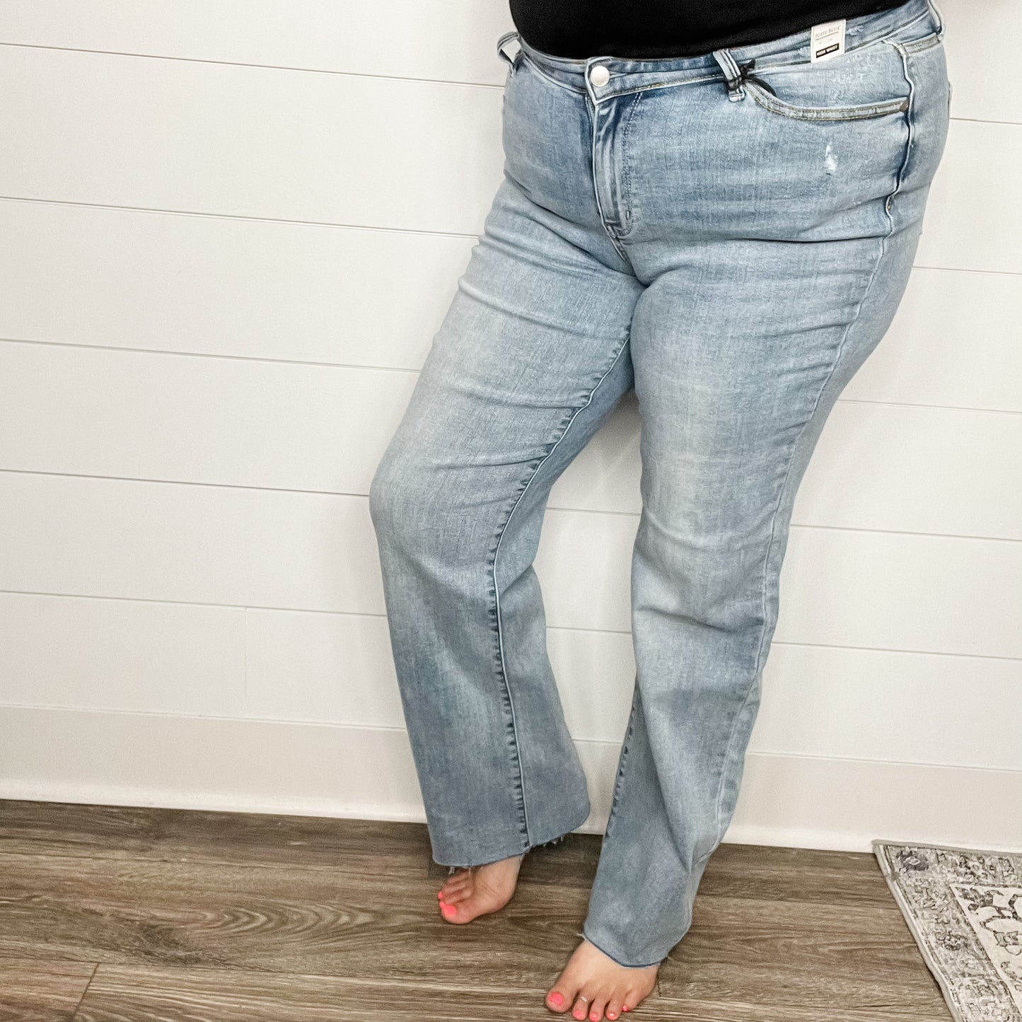 Judy Blue "You Dip We Dip" V Waist Straight Leg Jeans