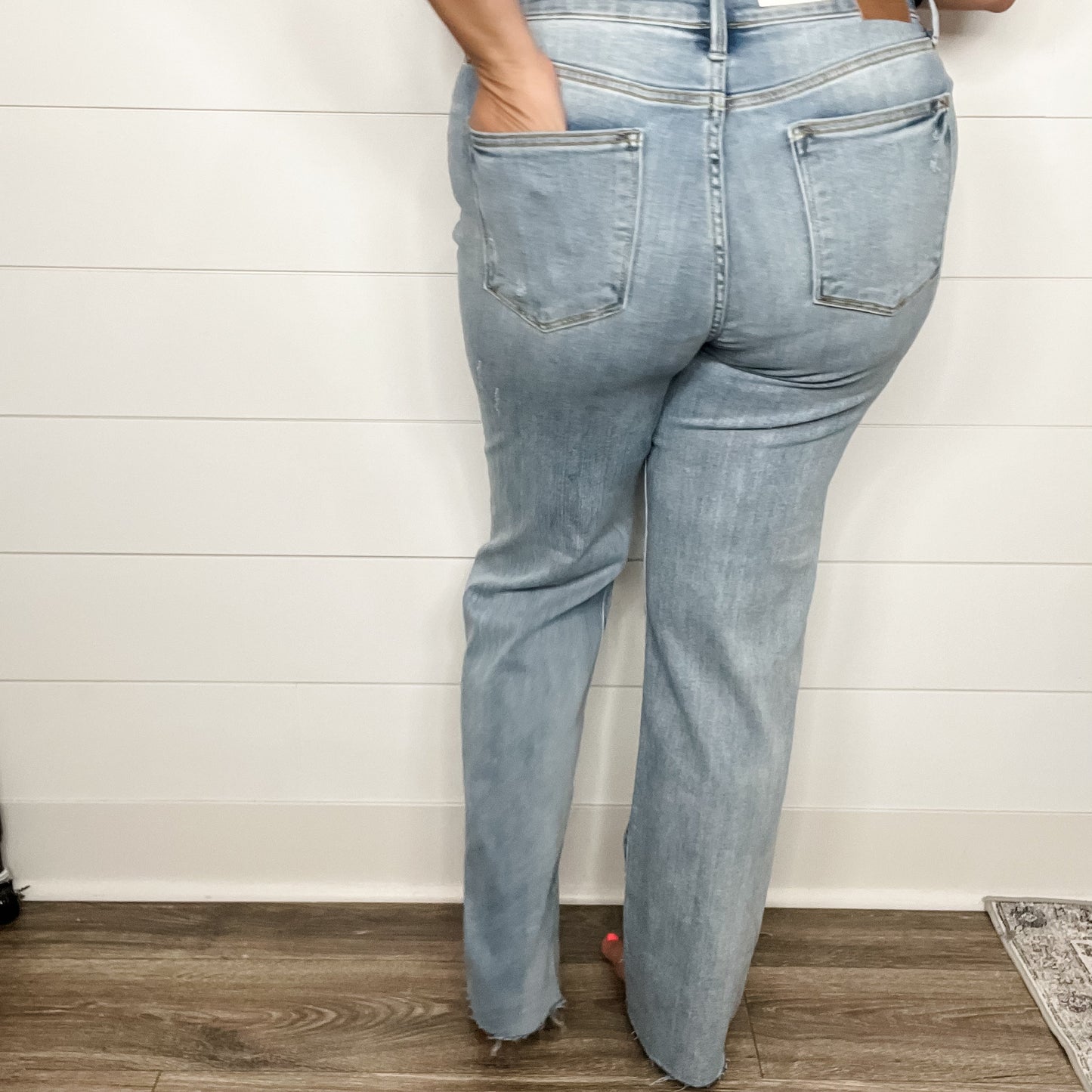 Judy Blue "You Dip We Dip" V Waist Straight Leg Jeans