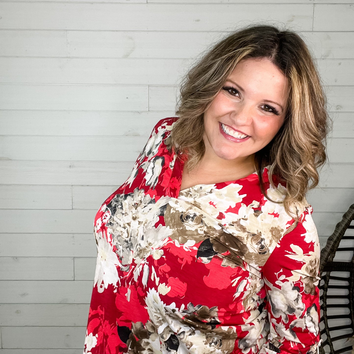 "Leonardo" Floral Lizzy 3/4 Sleeve Split Neck