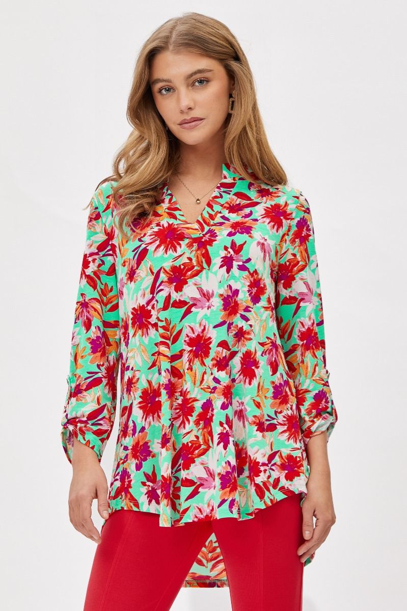 "Bonito" 3/4 Sleeve Split Neck