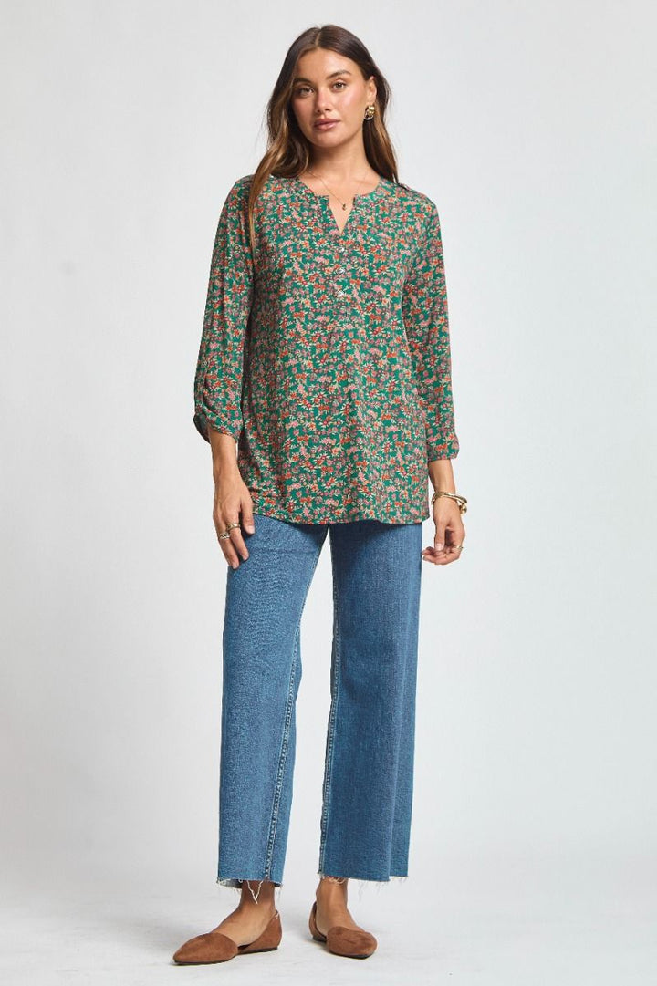 "Triangle" 3/4 Sleeve Button Front Lizzy Luxe