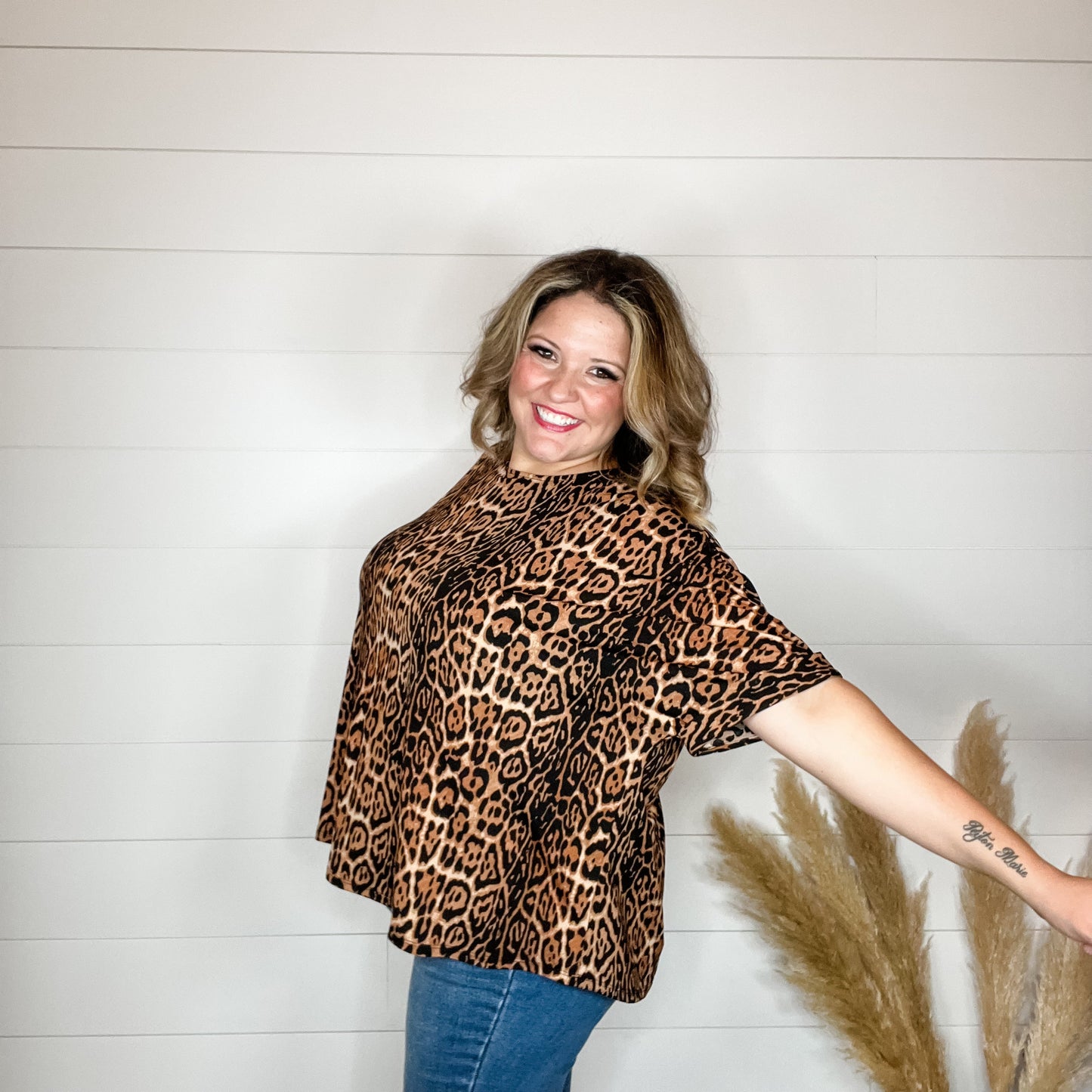 "Lynx" Animal Print Cuffed Short Sleeve