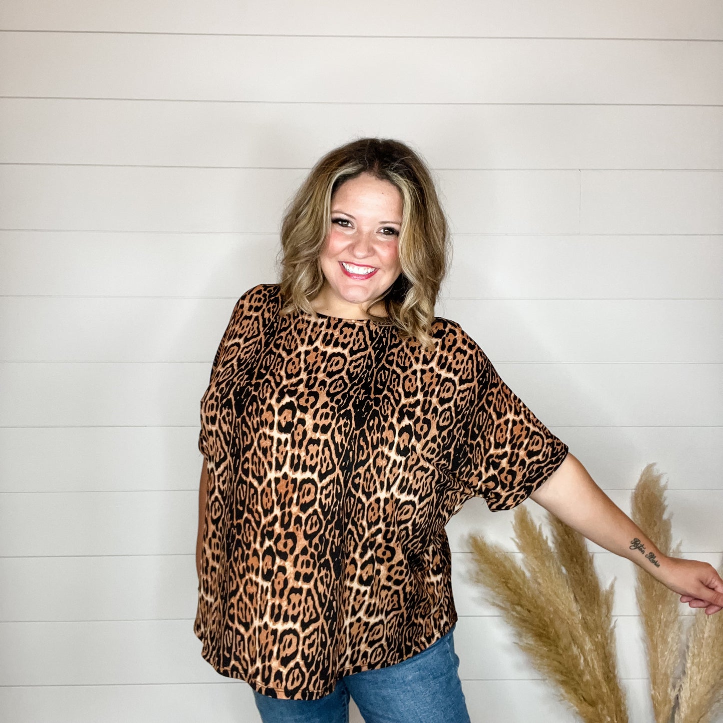 "Lynx" Animal Print Cuffed Short Sleeve
