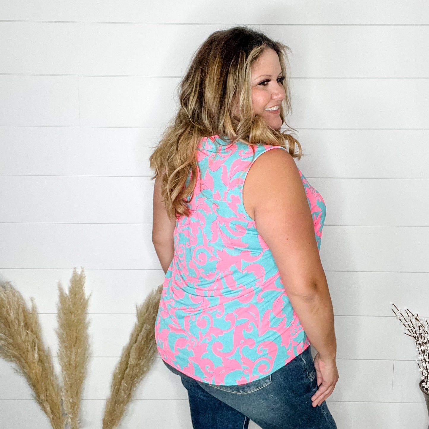 "Martie" Sleeveless Lizzy