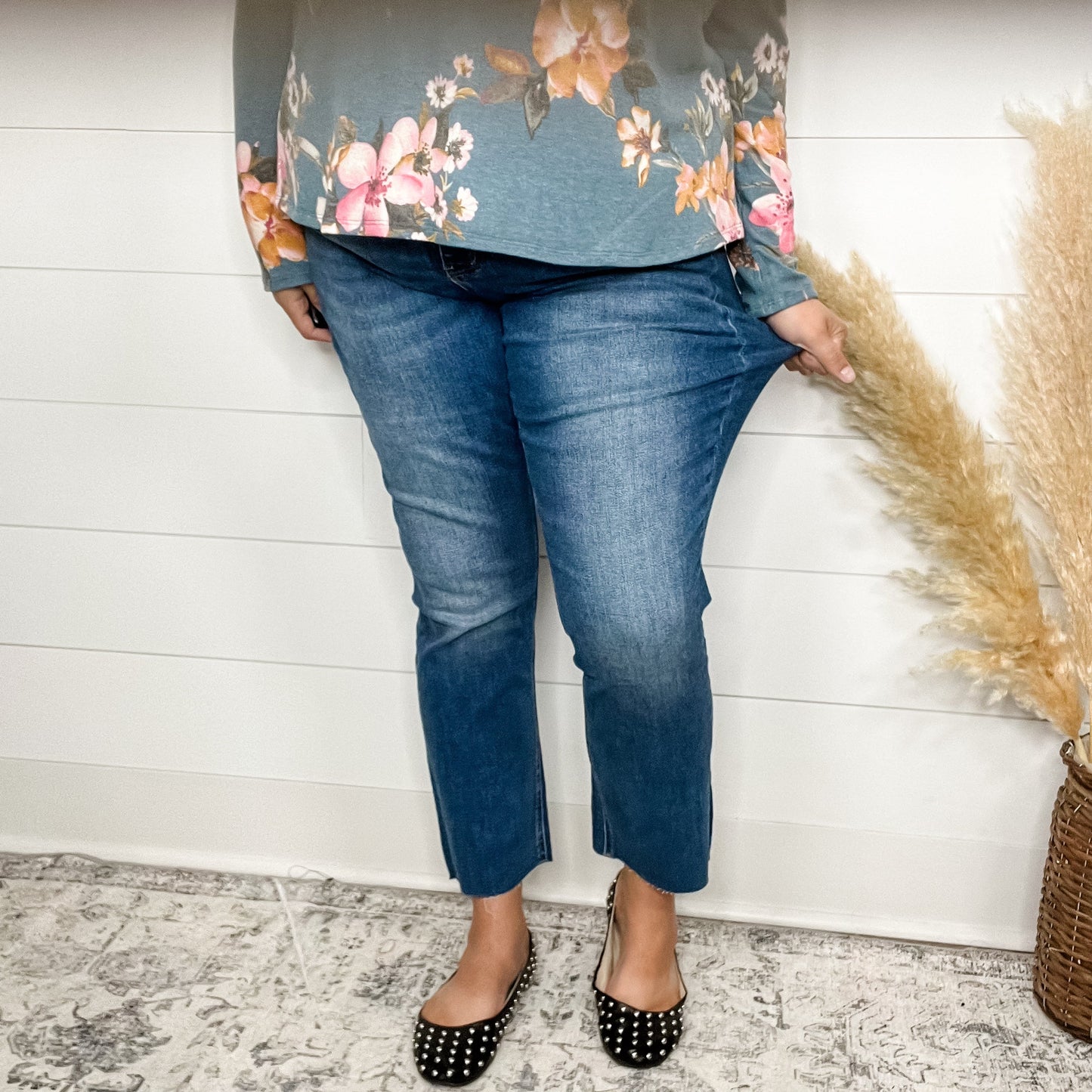 "Masterfully" LoVervet Slim Straight Leg Jeans-Lola Monroe Boutique
