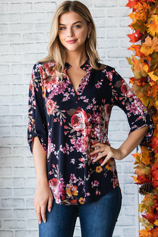 "Milena" Floral Lizzy 3/4 Sleeve Split Neck