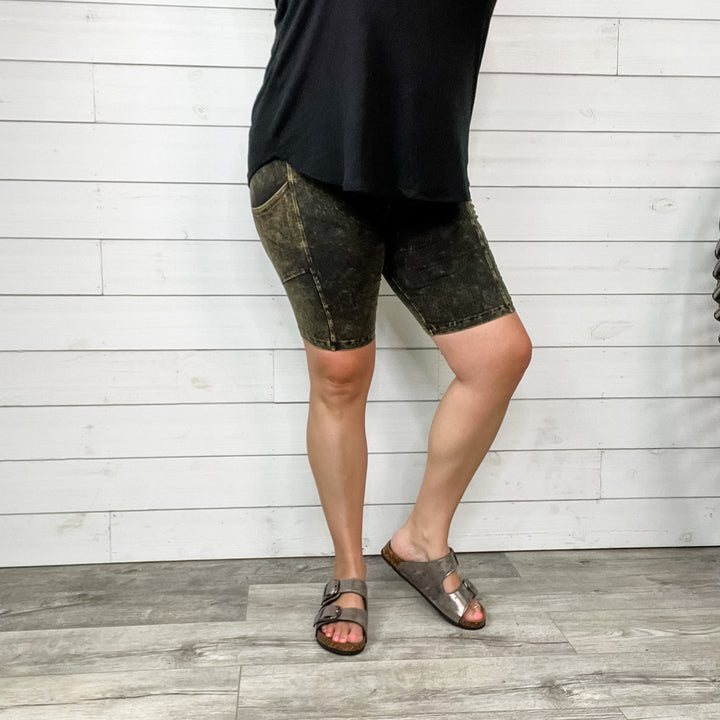 Mineral Wash Cotton No Chub Rub Bike Shorts with Pockets (Olive)