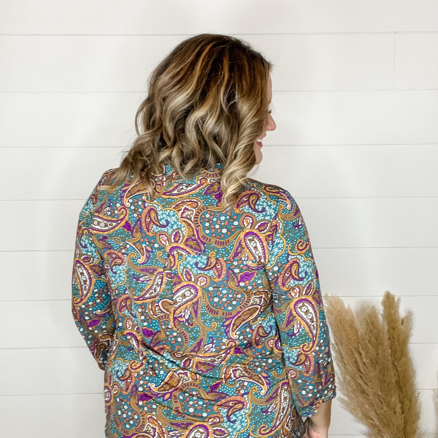 "North" Paisley Lizzy 3/4 Sleeve Split Neck