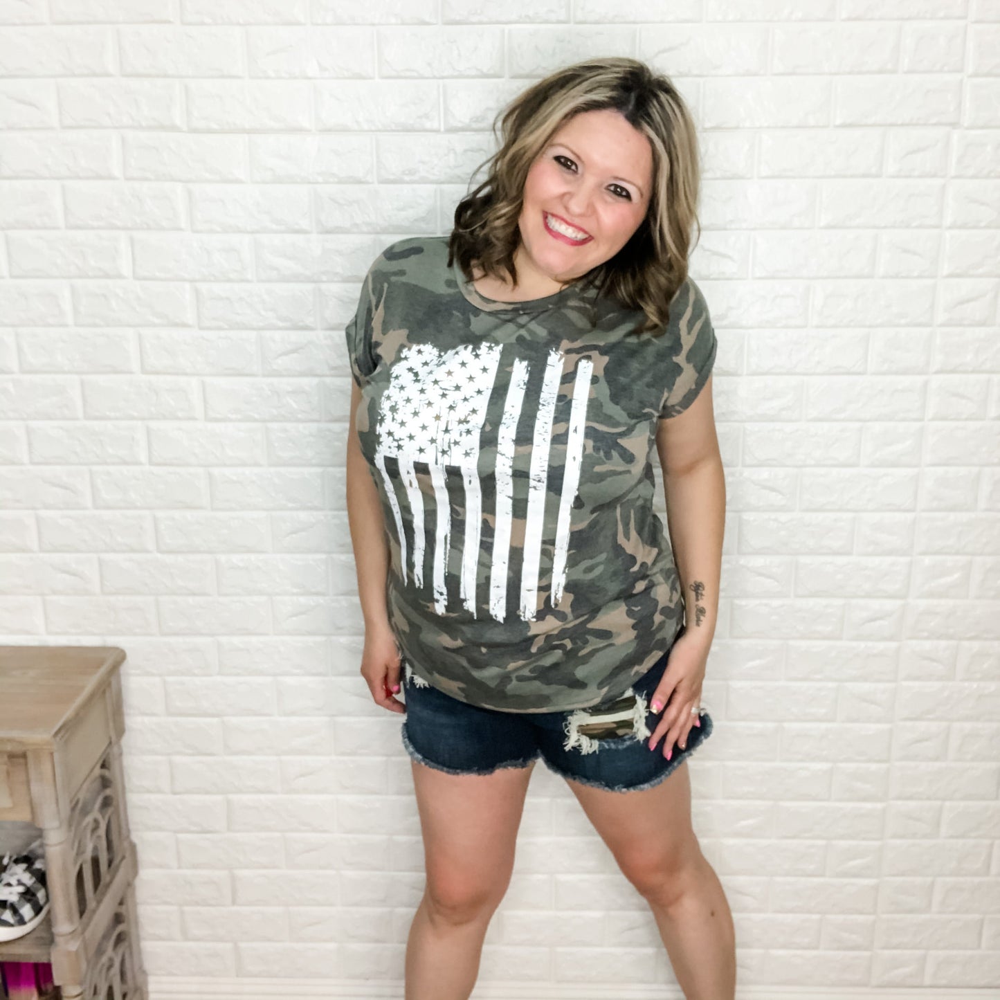 "Now You See Me" Flag Tee with Rolled Cuff Sleeve