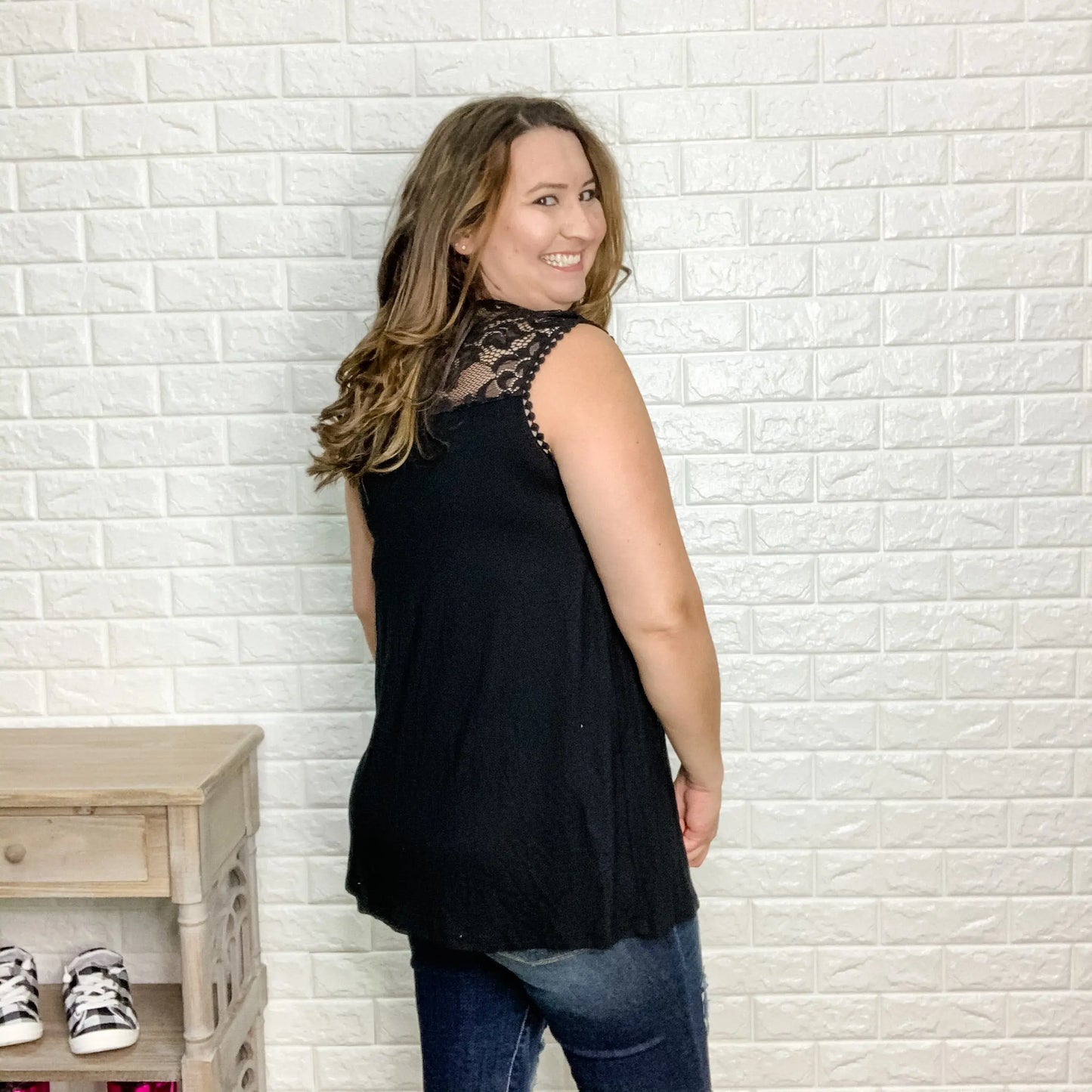 "Olde" Fashion Forward Lace Tank Top (Black & Olive)