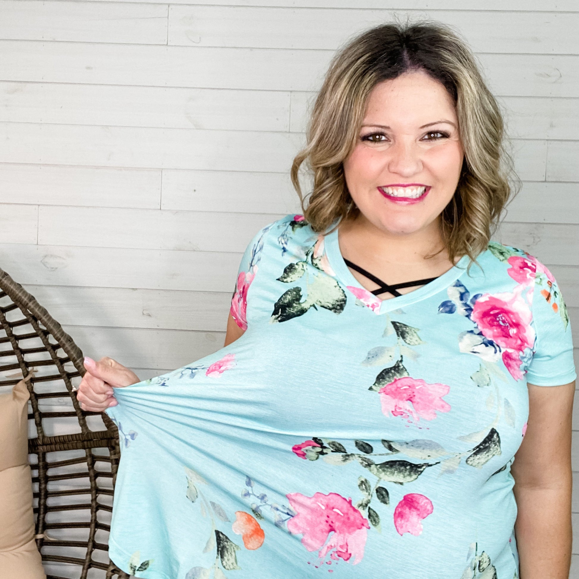 "Ollie" Floral V Neck