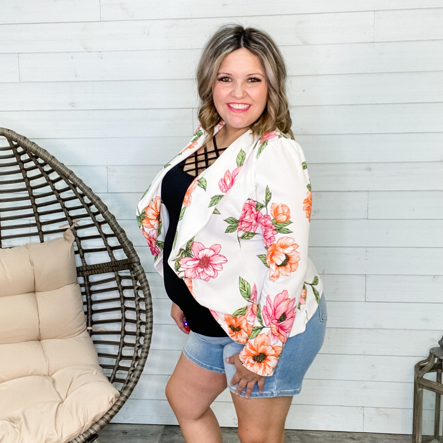 "On Point" Floral Blazer
