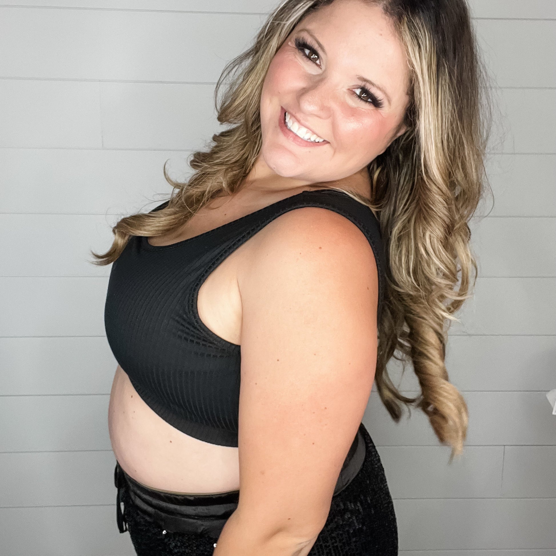 "Owen" Ribbed Bralette (Black)