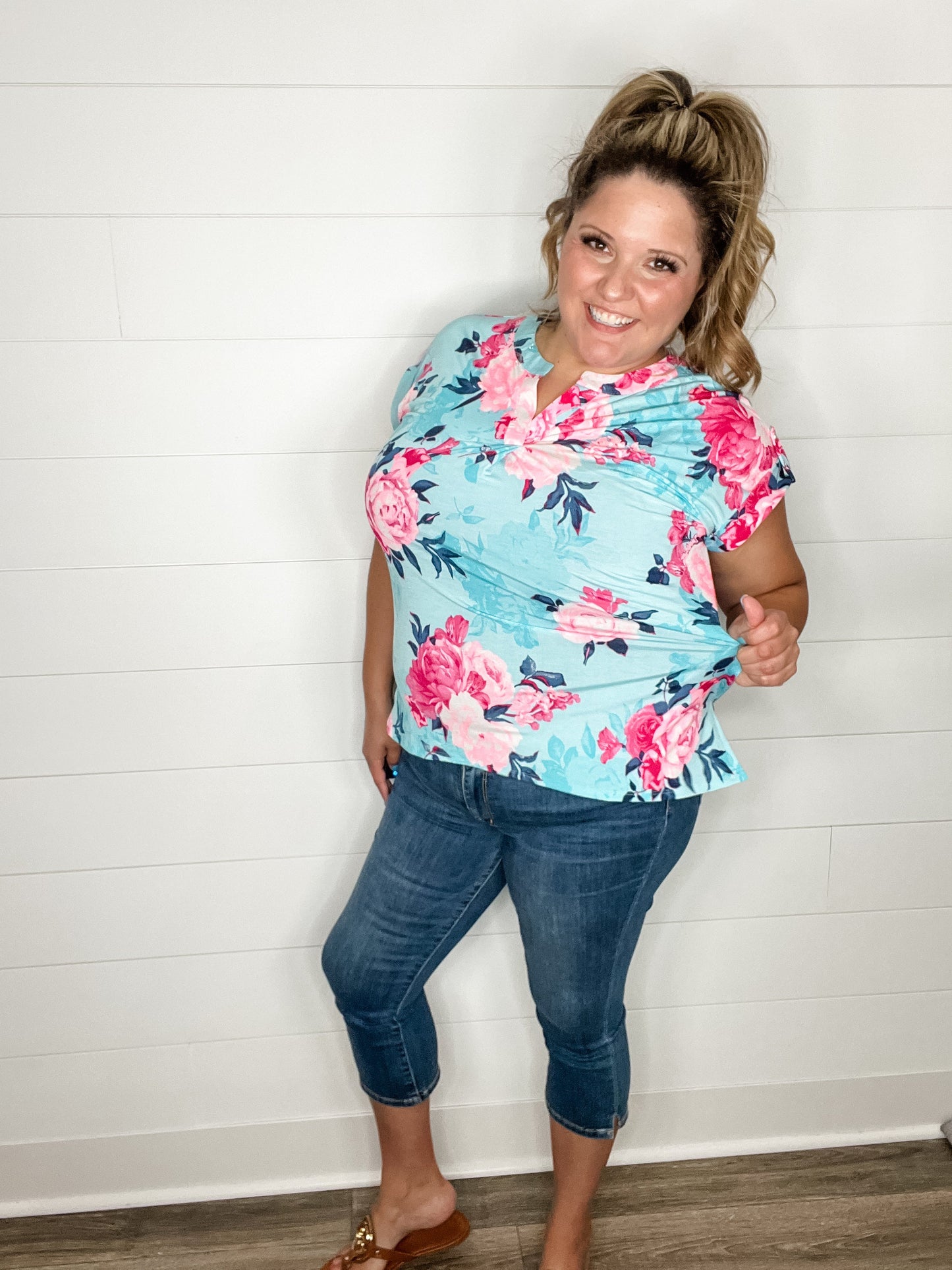 "Palmer" Floral Split Neck Cuffed Short Sleeve