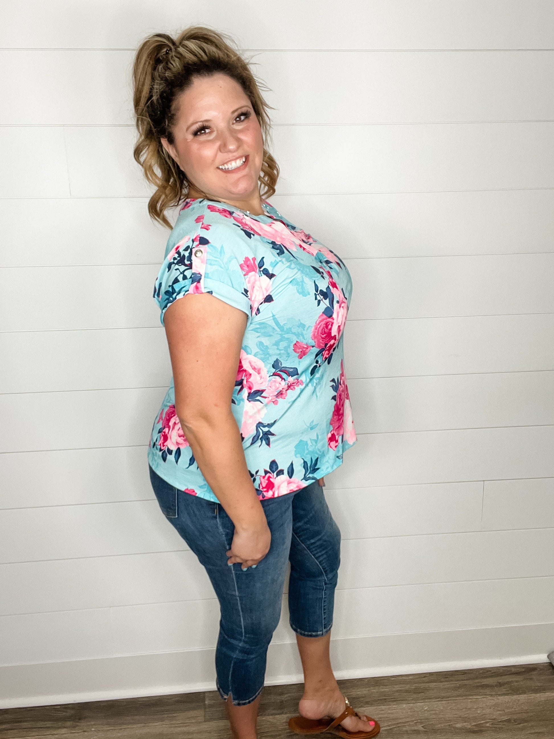 "Palmer" Floral Split Neck Cuffed Short Sleeve