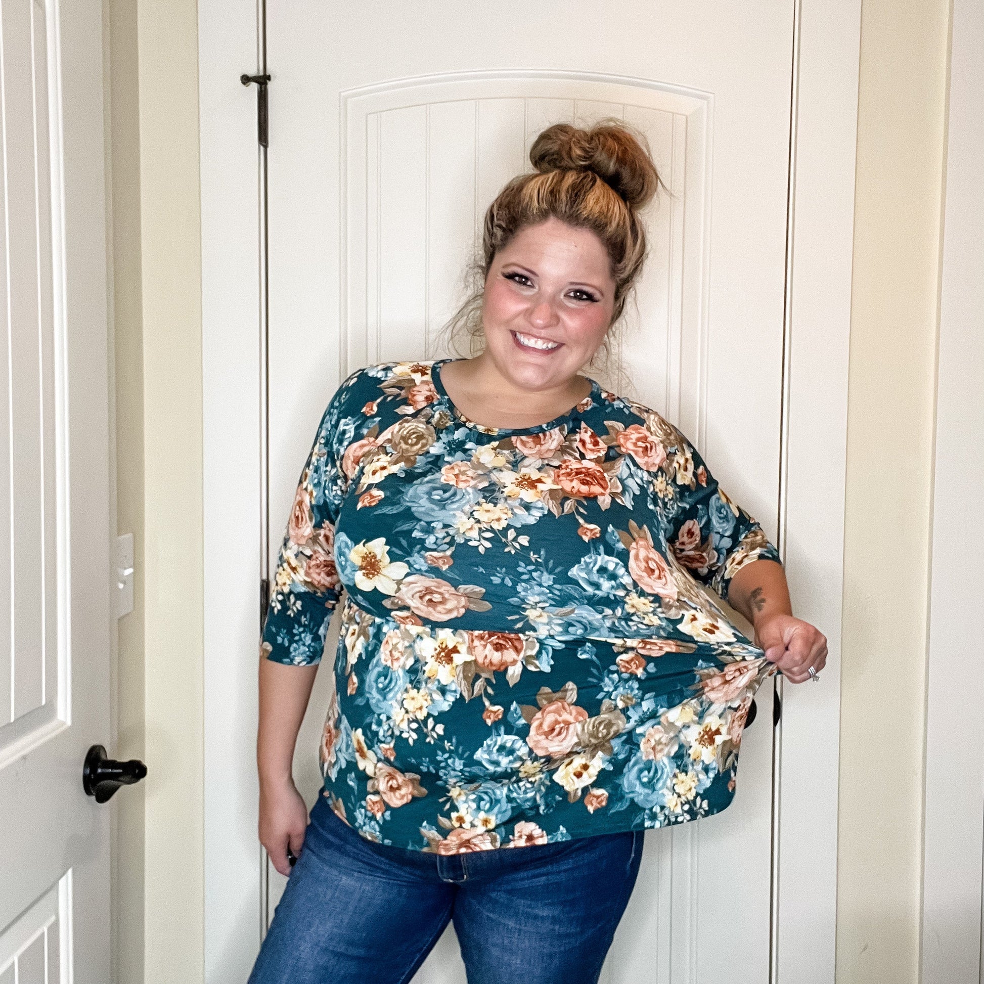 "Pisces" Floral 3/4 Sleeve Babydoll