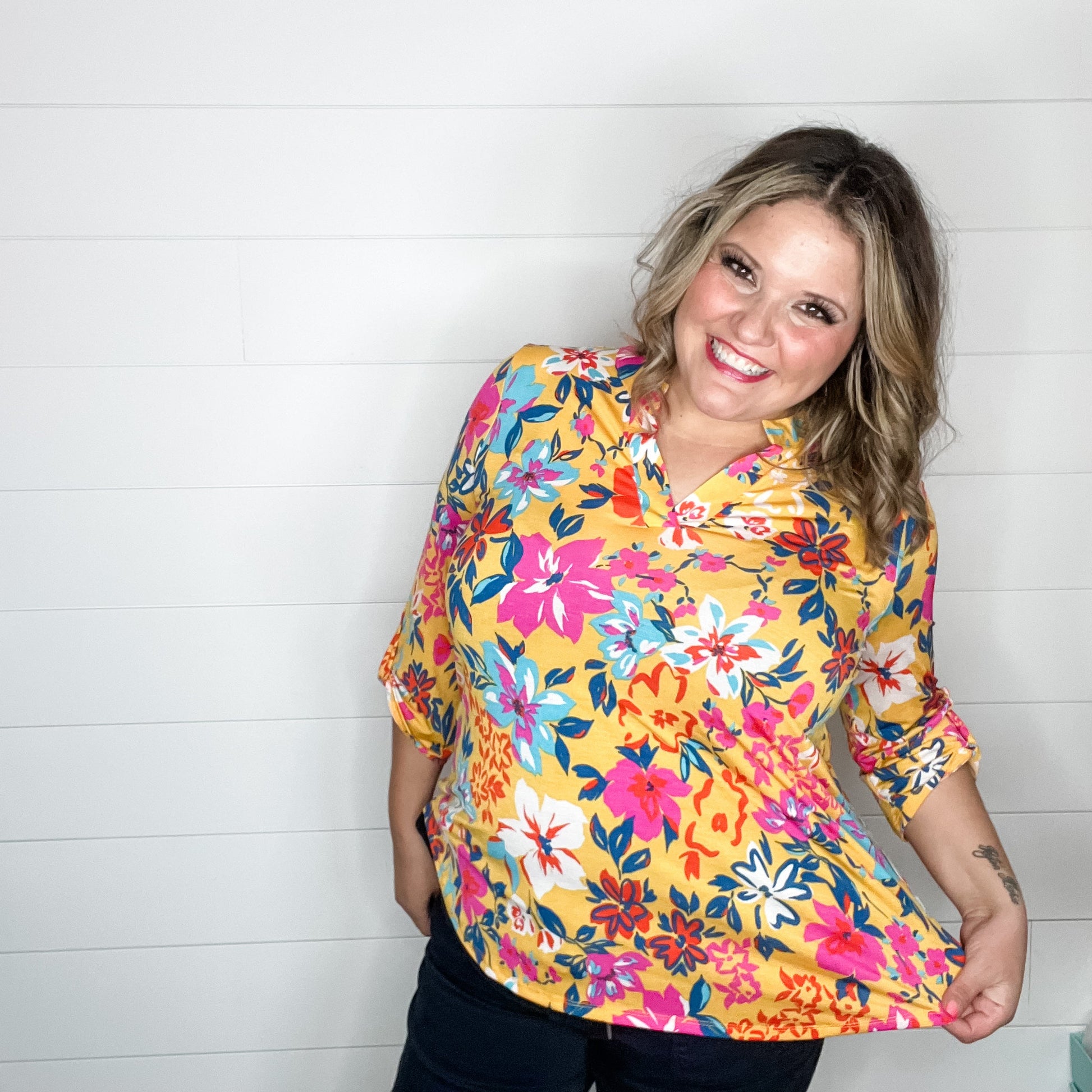 "Predicament" Floral Lizzy 3/4 Sleeve Split Neck Tops