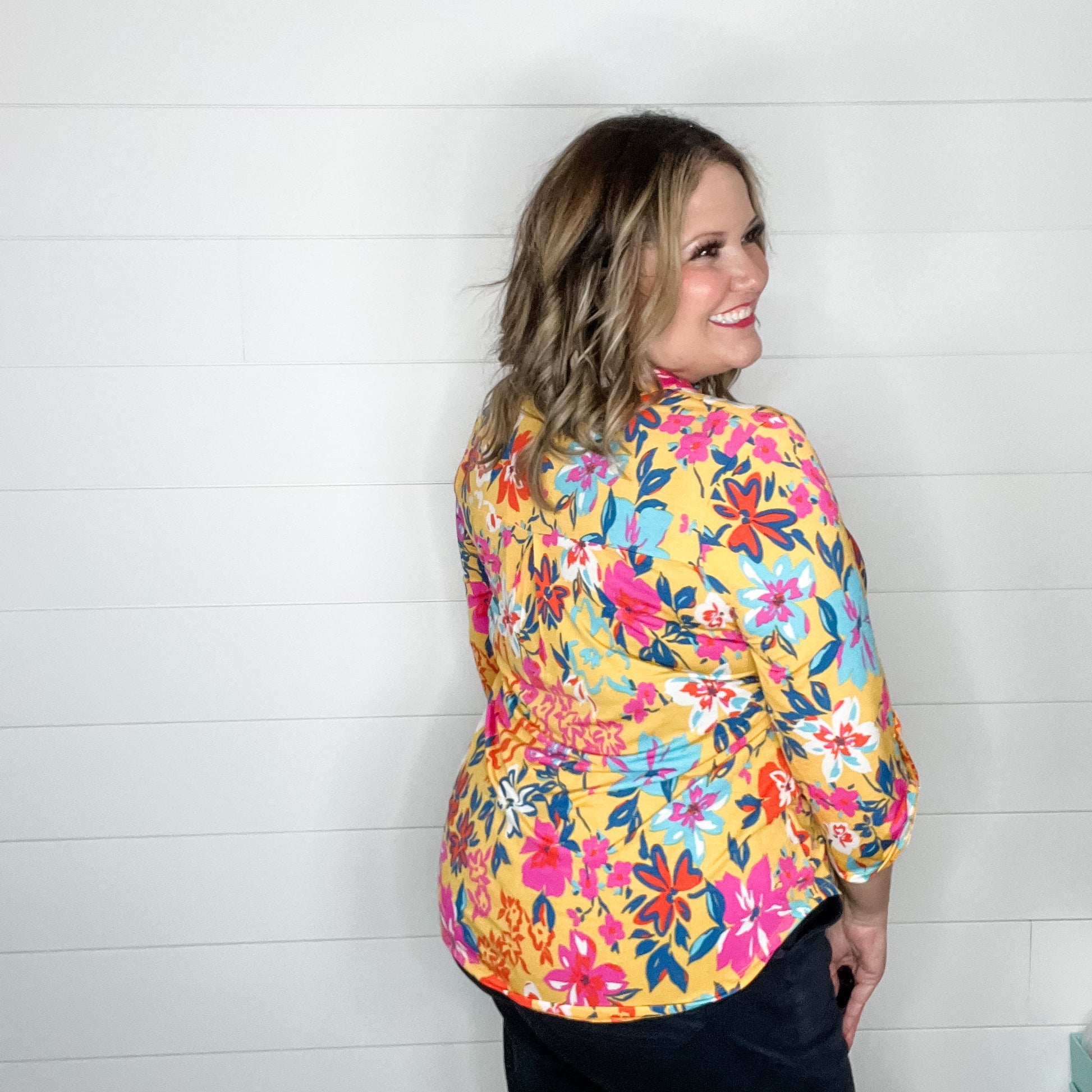 "Predicament" Floral Lizzy 3/4 Sleeve Split Neck Tops