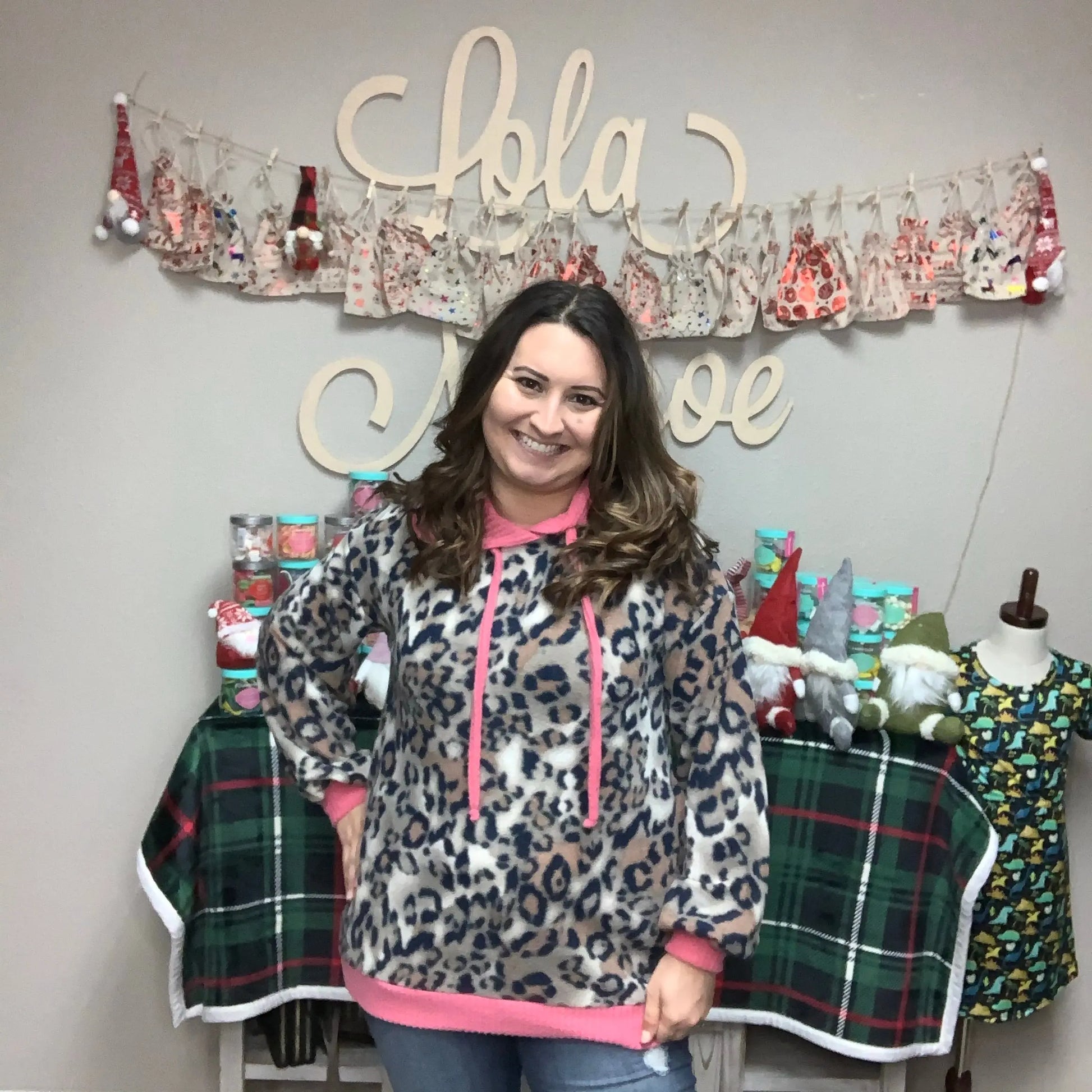 "Pretty Kitty" Waffle Texture Accents Fleece Animal Print Hoodie