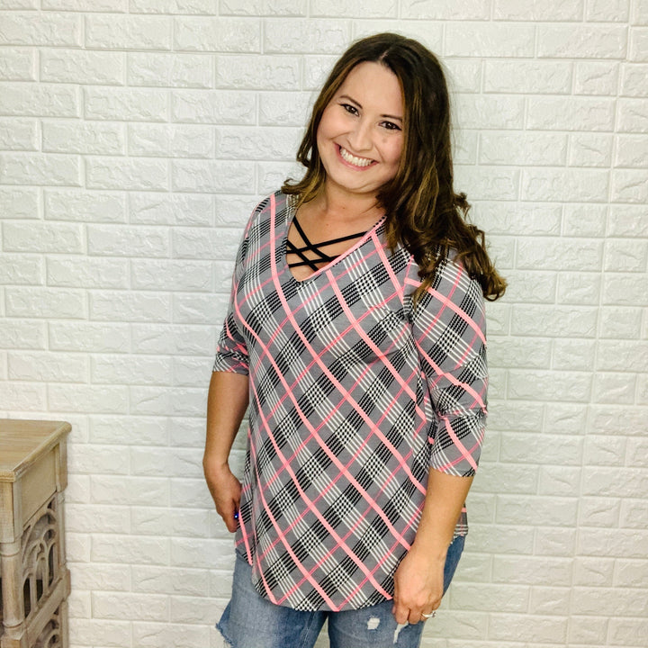 "Robin" 3/4 Sleeve Criss Cross Detail