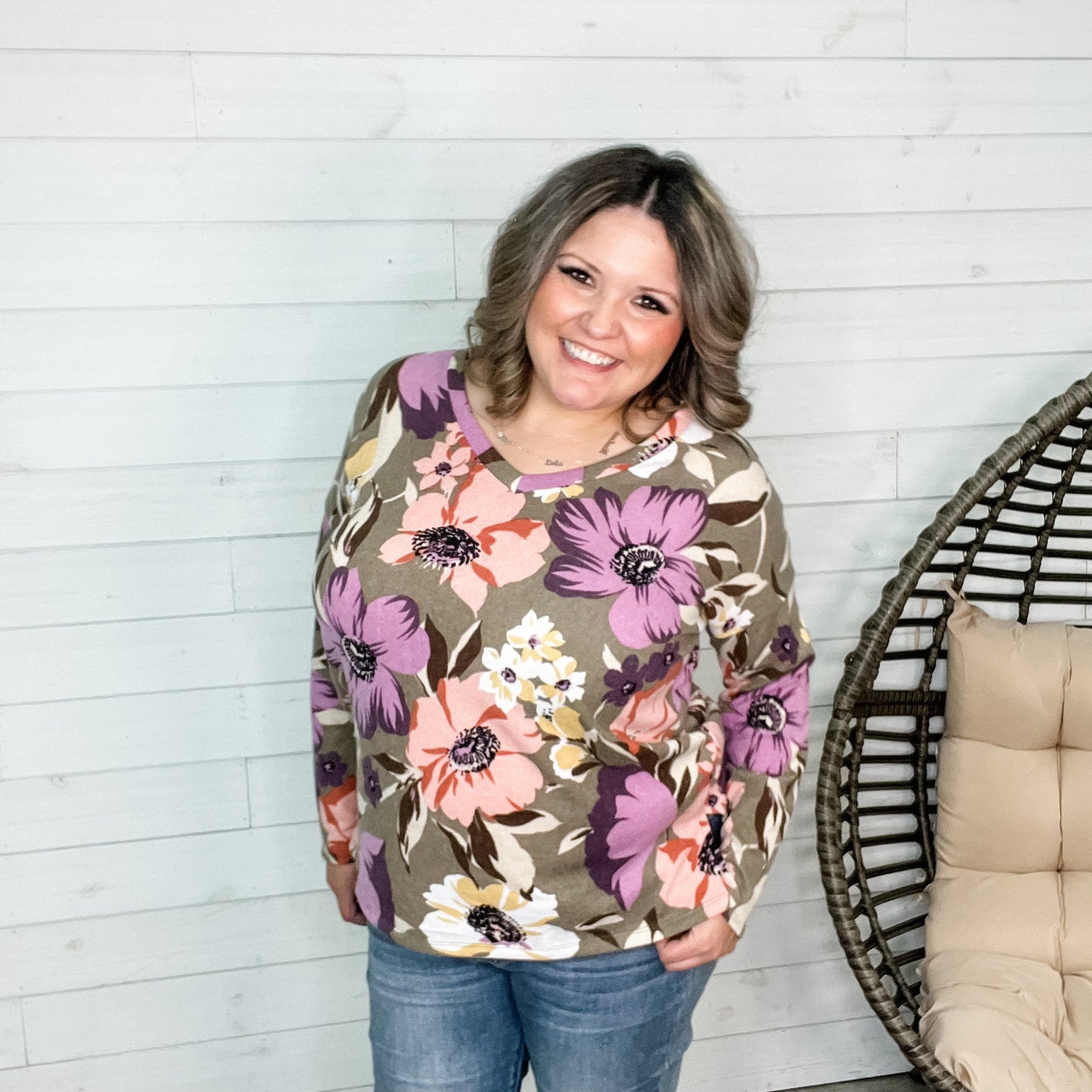 "Ronnie" Long Sleeve Floral V Neck