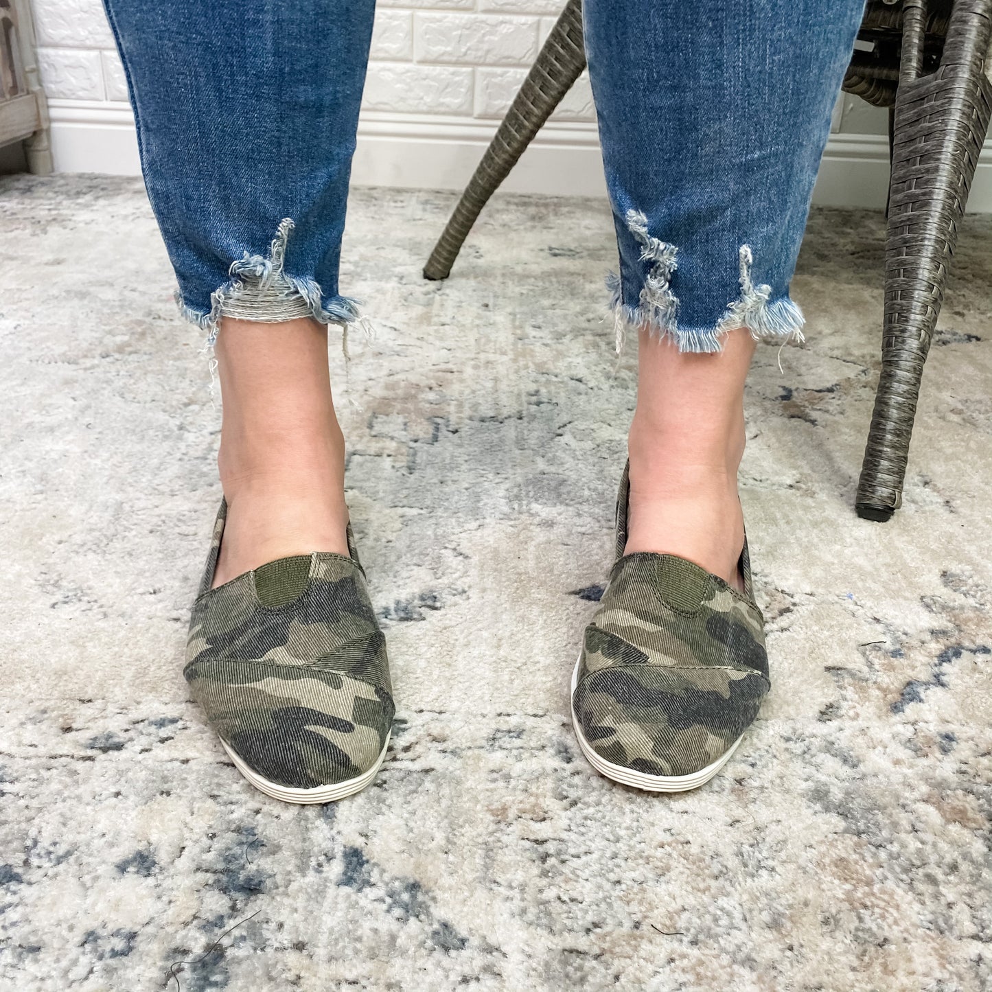 Round Toe Slip On (Camo)