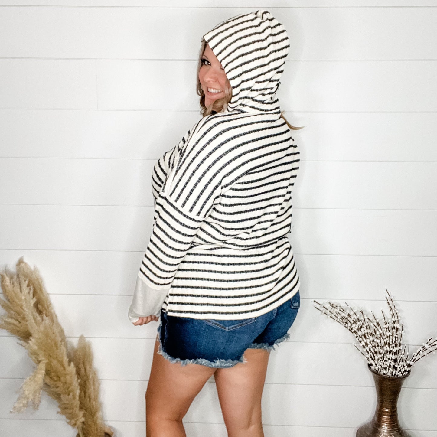 "Sand Dune" Long Sleeve Weekender with Hood