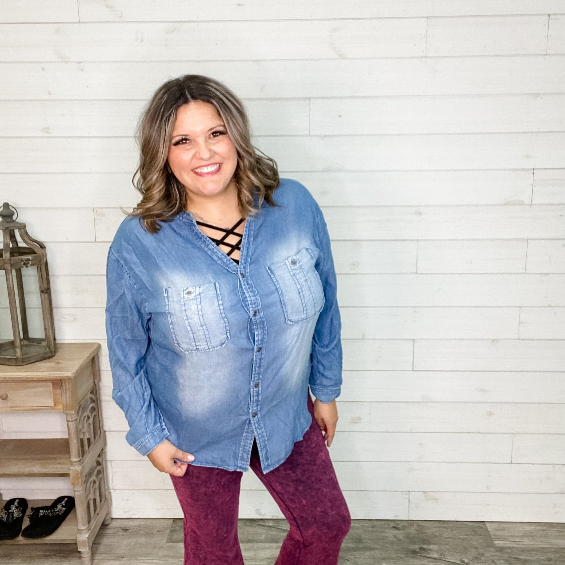 "Shania" Chambray Rolled Sleeve Hi Low (2 Shades)