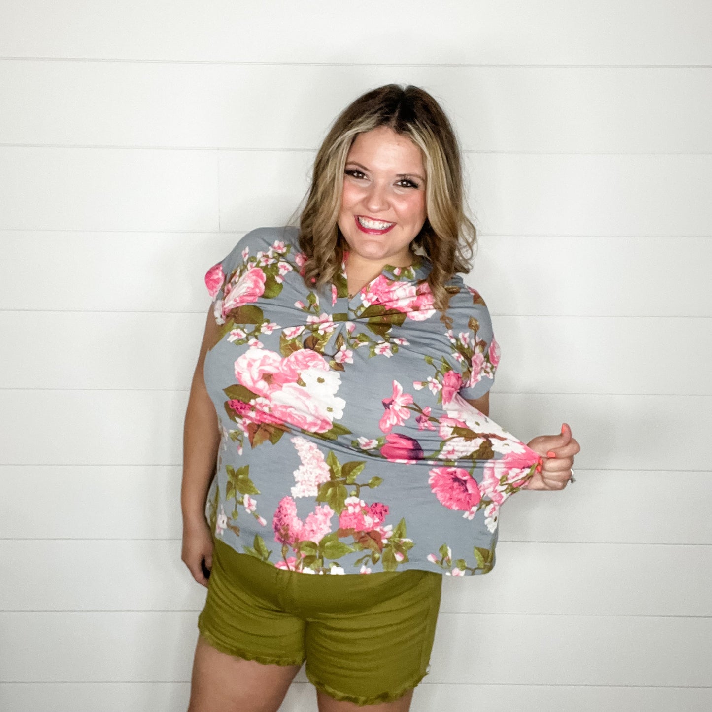 "Shelton" Floral Split Neck Cuffed Short Sleeve